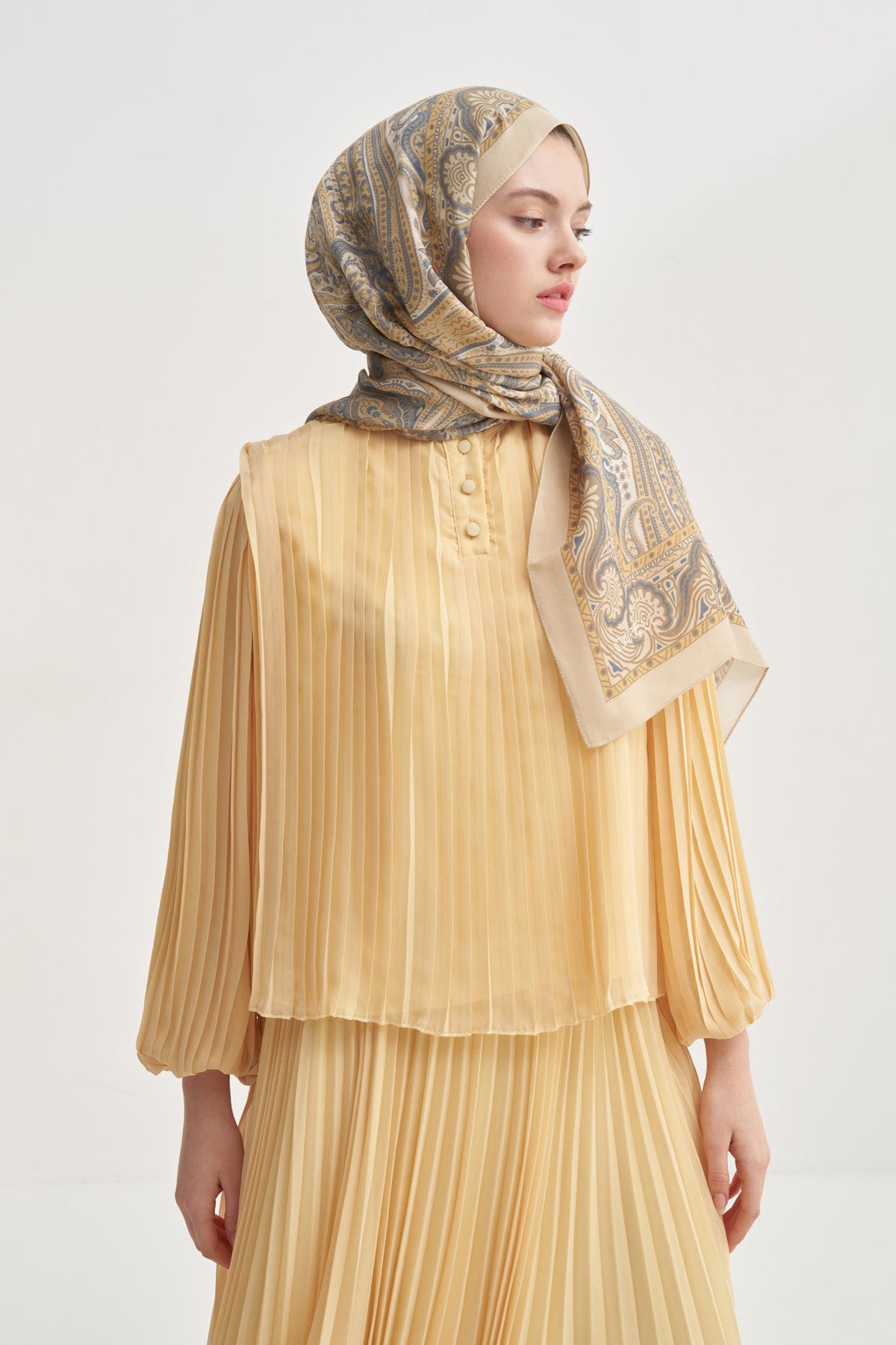 ravena-nilla-cotton-scarf-lemon-3479.jpg