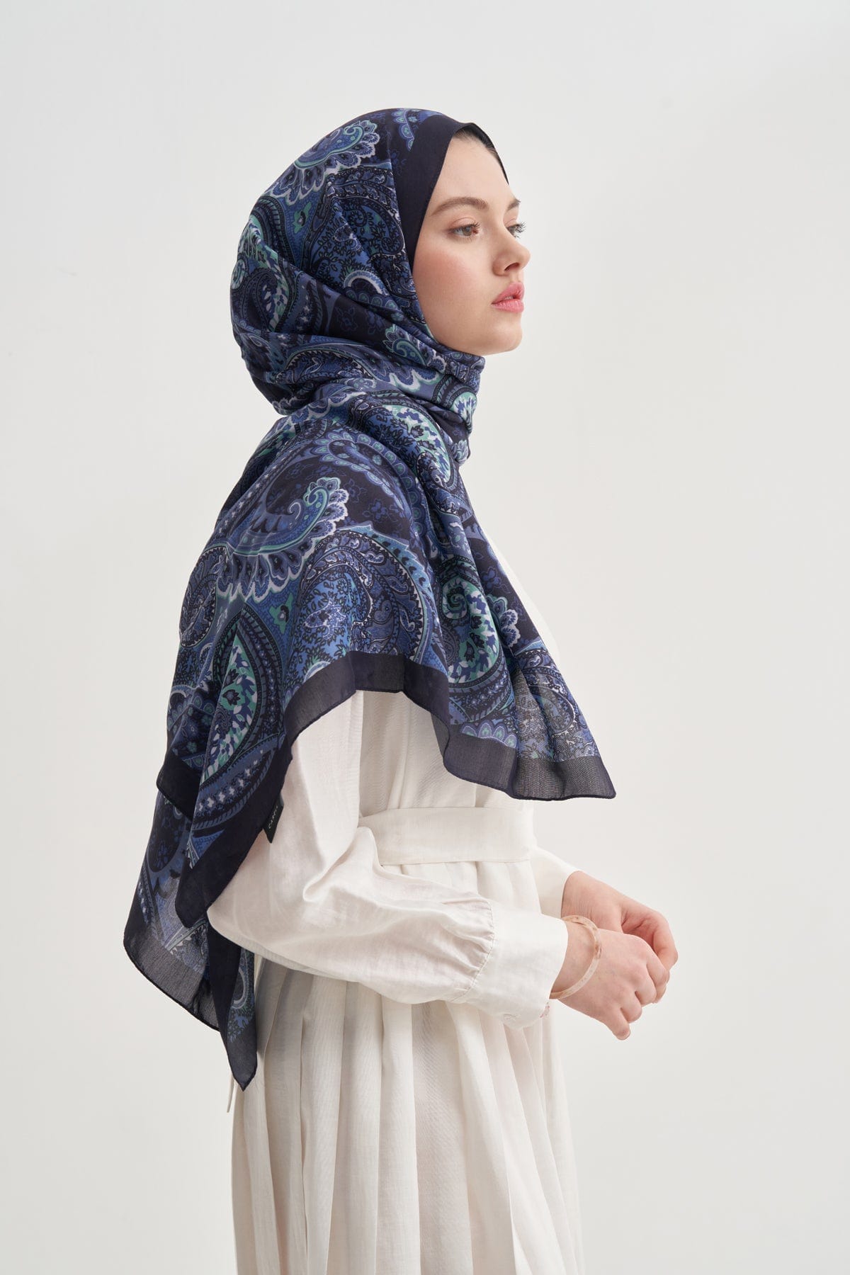 rosella-nilla-cotton-scarf-sax-blue-3421.jpg