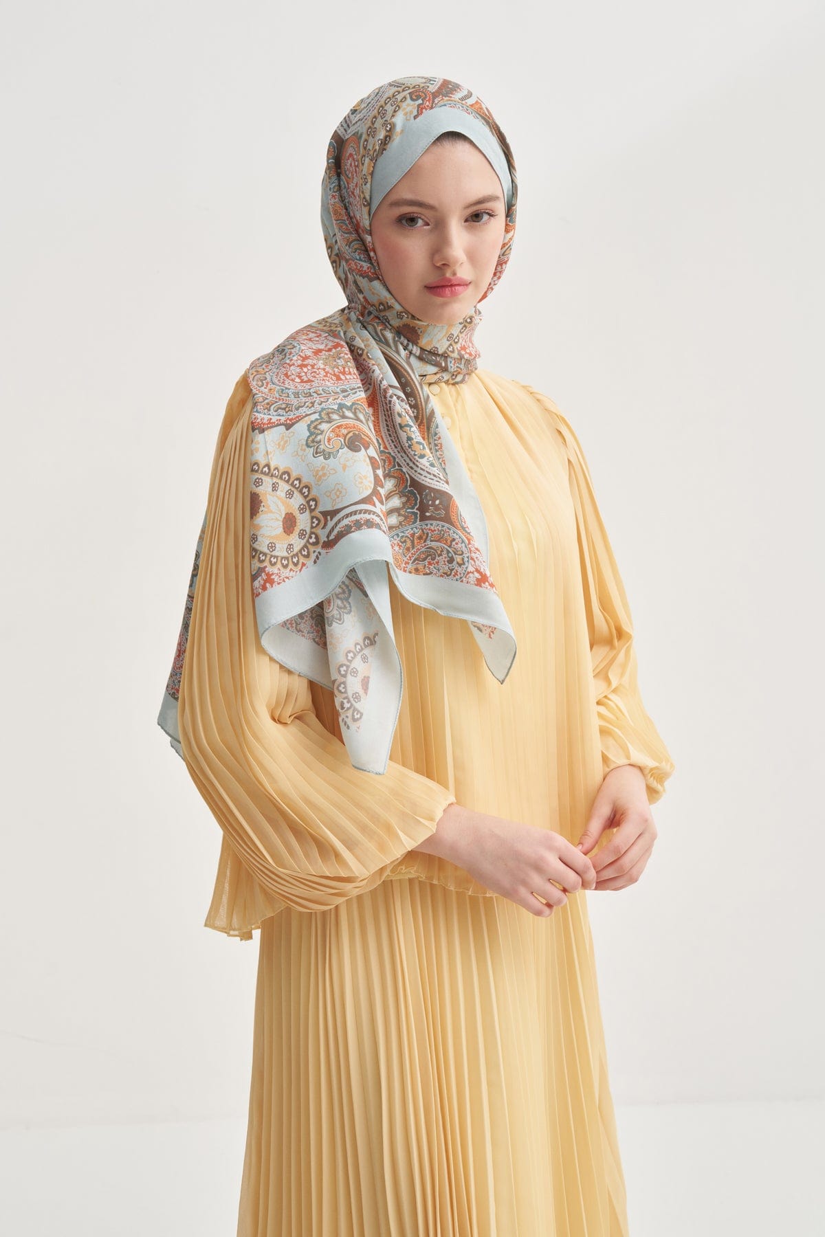 rosella-nilla-cotton-scarf-soft-blue-3433.jpg