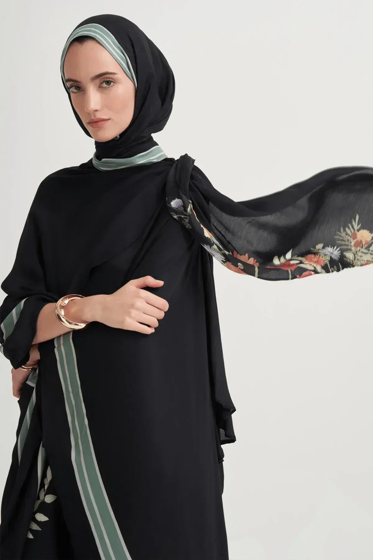 rosmina-monogram-viscose-scarf-cream-4424 - Carell Hijab