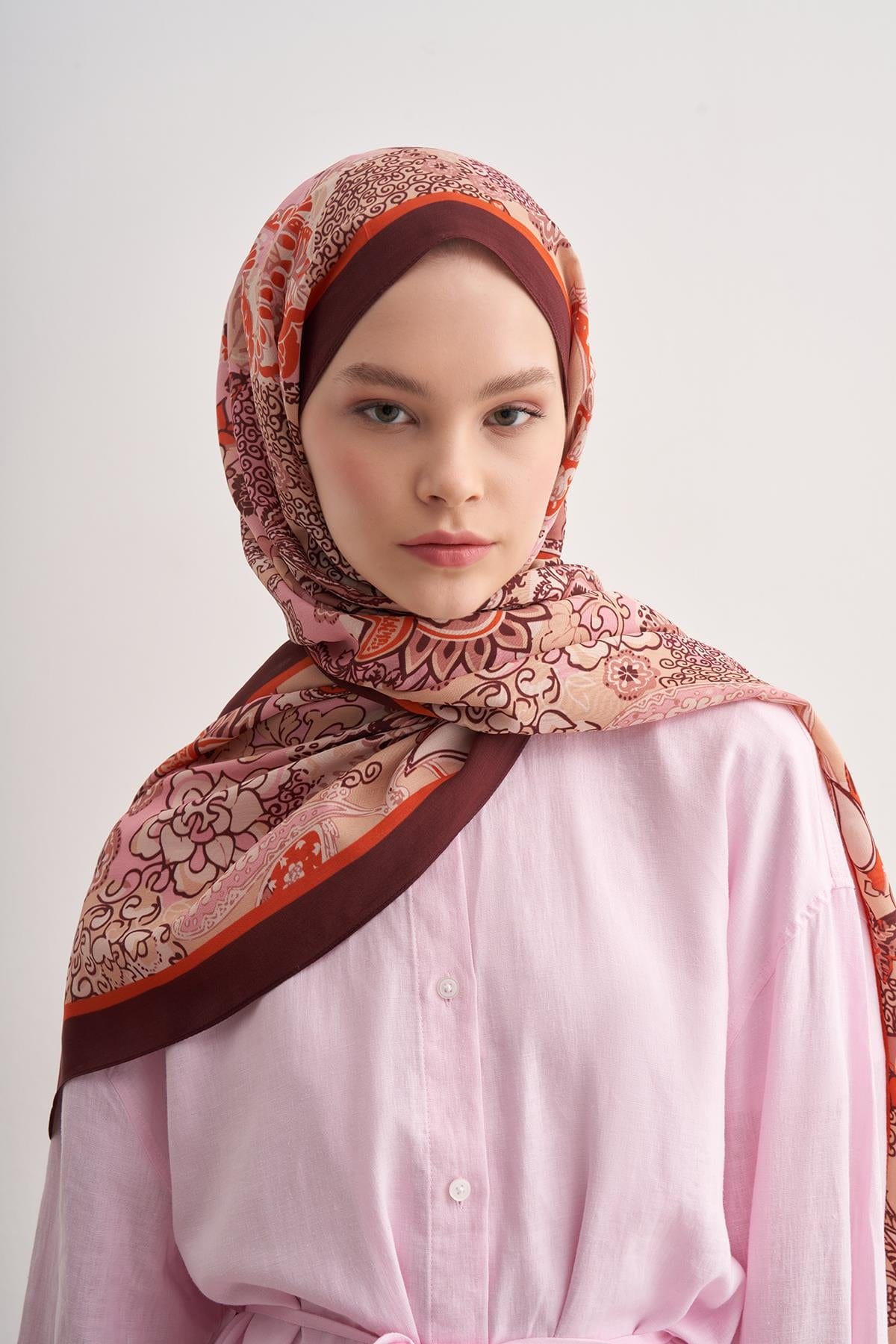 Royal Vela Viscose Scarf Burgundy