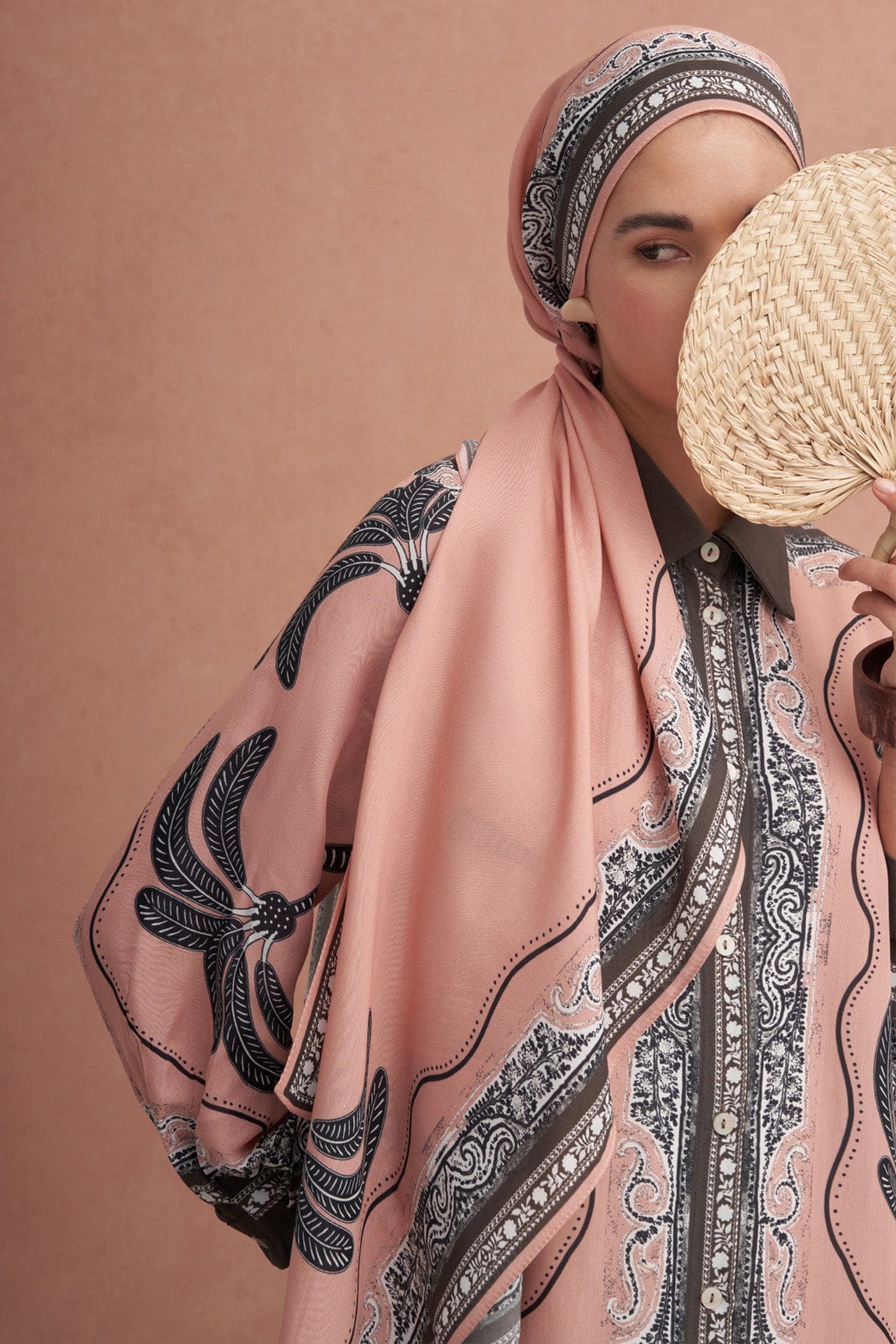 safira-vela-viscose-scarf-soft-pink-2555.jpg