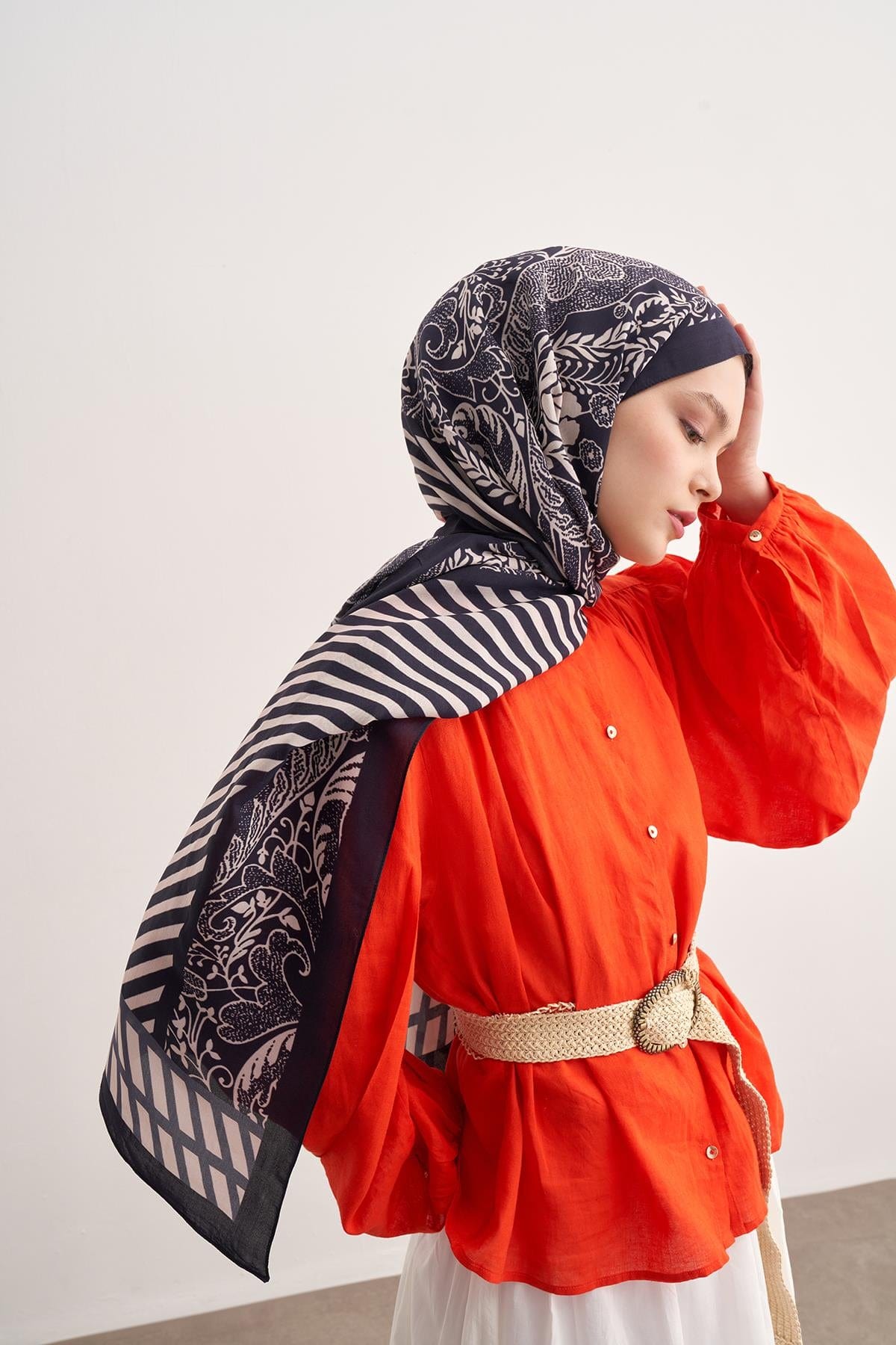 Sahra Vela Viscose Scarf Dark Navy