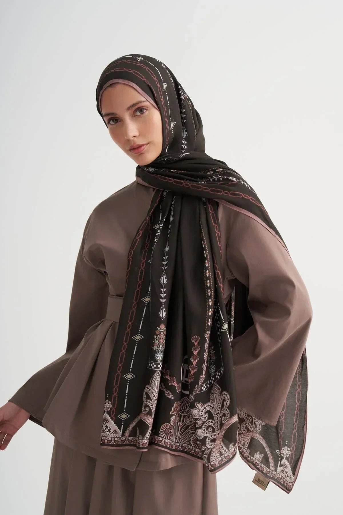 saphira-incira-viscose-bitter-brown-5068 - Carell Hijab