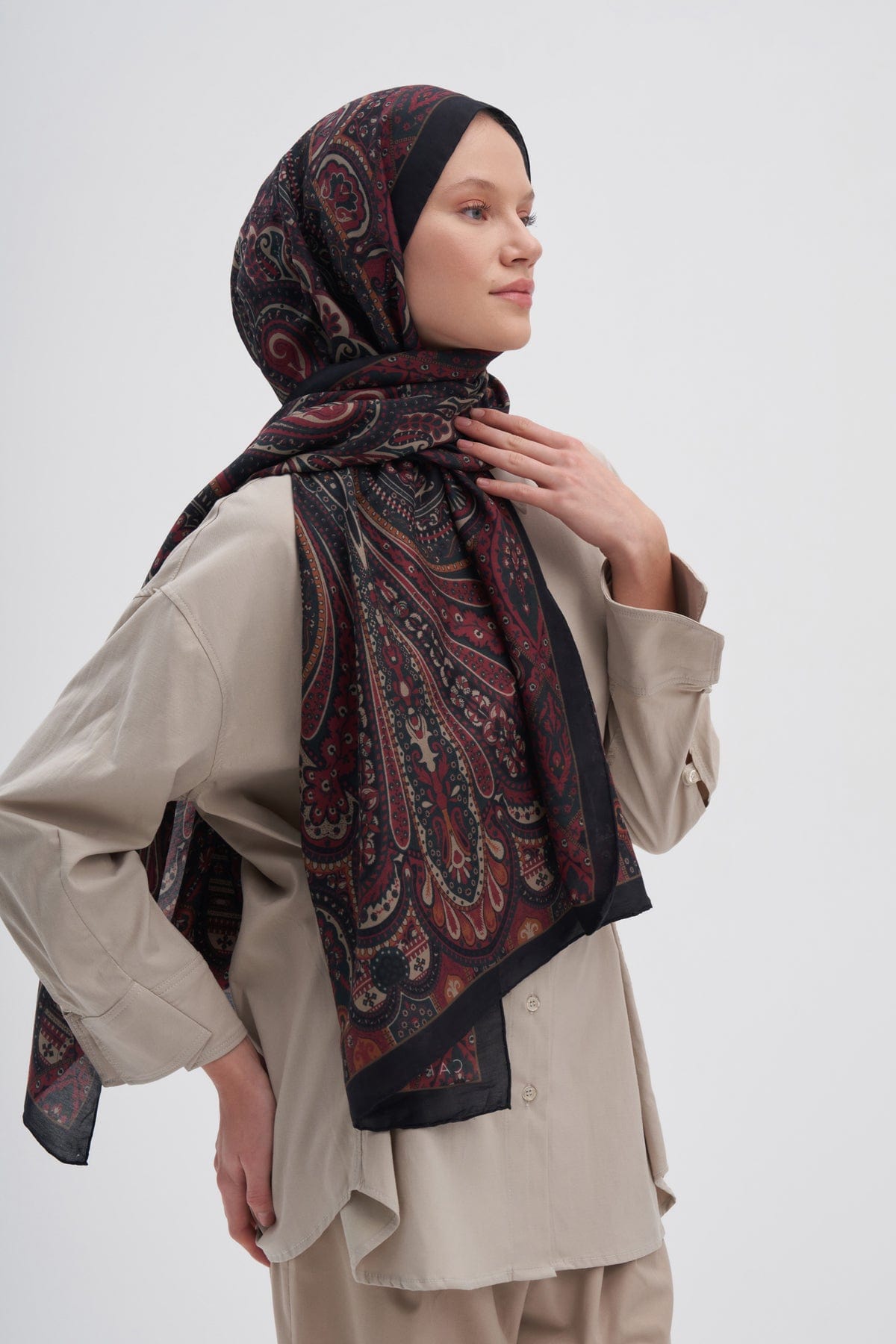 Saphire Early Silk Scarf  Dark