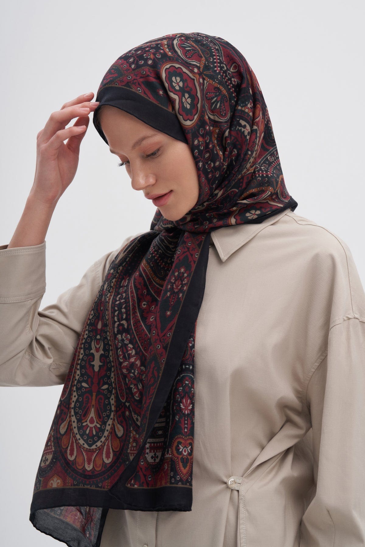 Saphire Early Silk Scarf  Dark