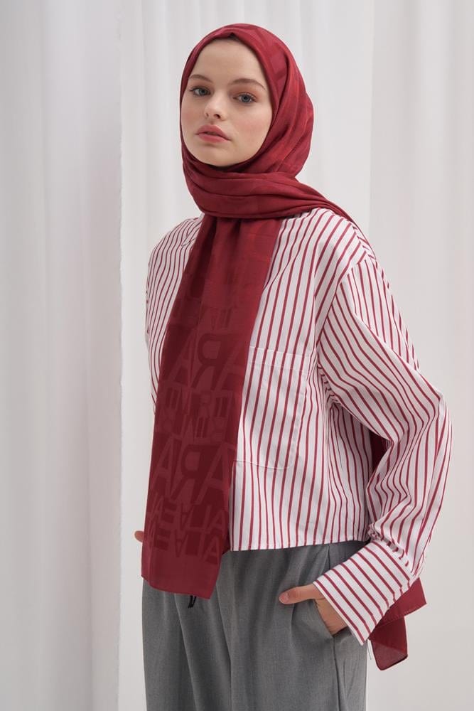 script-pattern-jacquard-italian-silk-scarf-burgundy-766.jpg