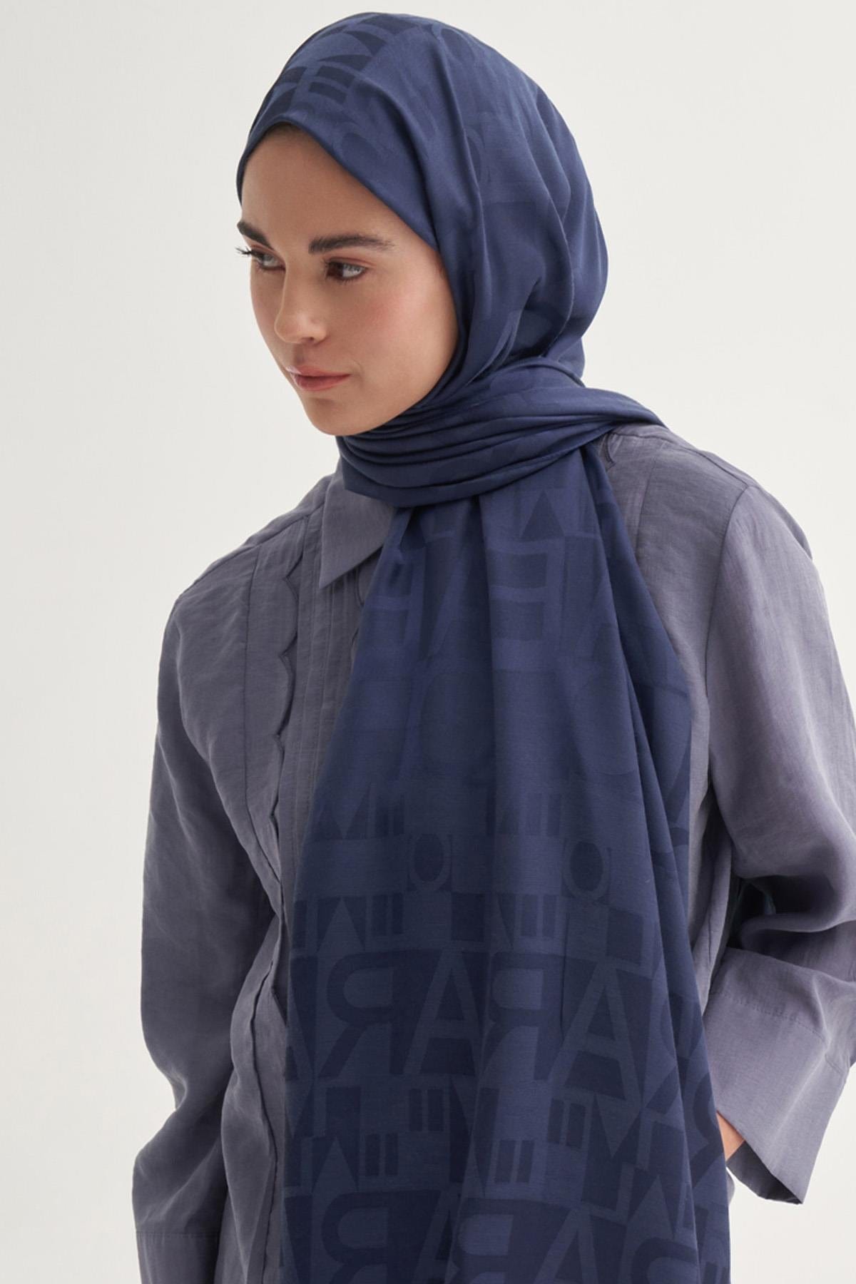 script-pattern-jacquard-italian-silk-scarf-deep-blue-676.jpg