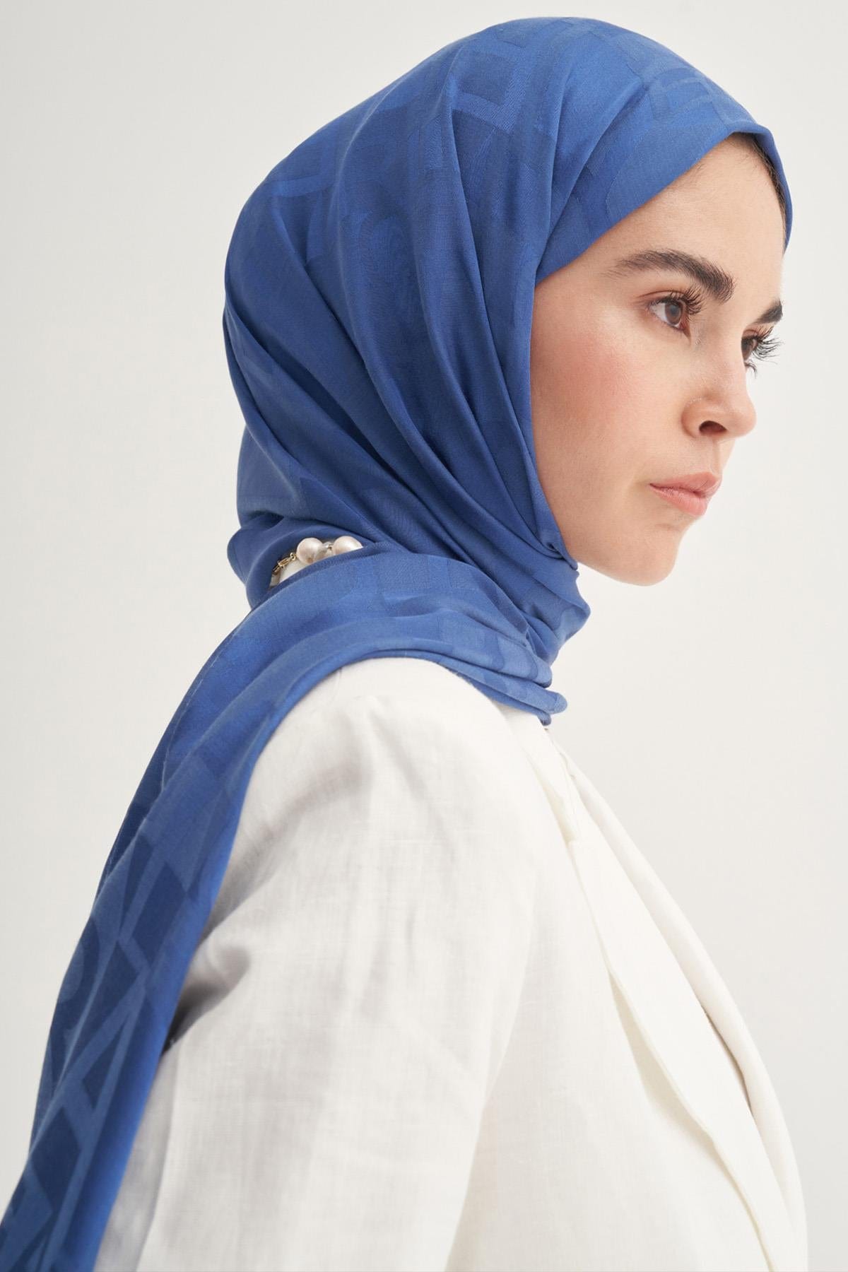Script Pattern Jacquard Italian Silk Scarf Indigo