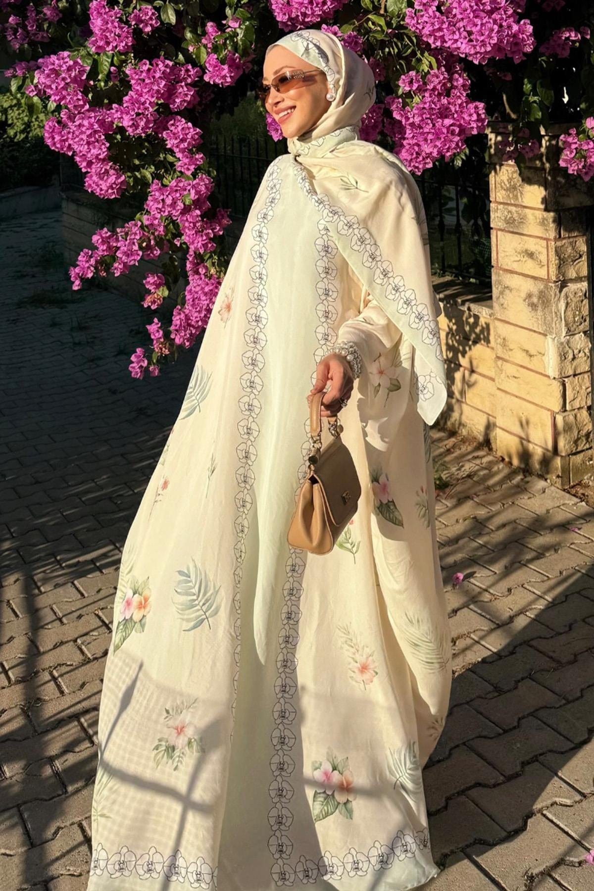 seda-aydin-s-choice-rosmina-viscose-kaftan-cream-1566.jpg