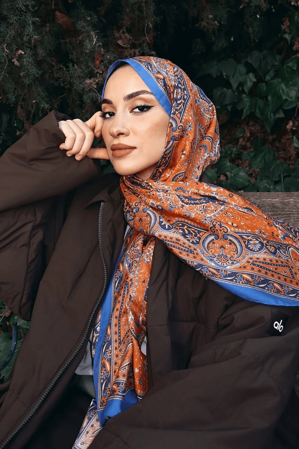 sena-sever-s-choice-sunset-blaze-comfy-silk-scarf-orange-212.png