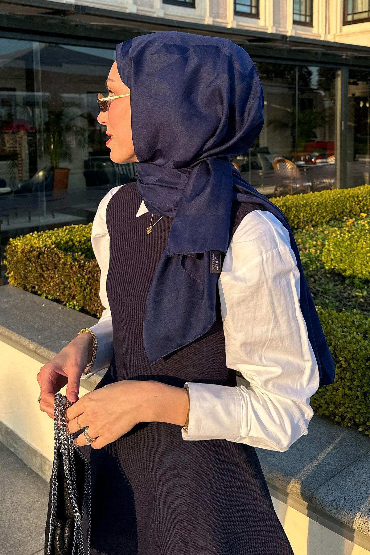 sena-urek-s-choice-c-pattern-monogram-cotton-silk-scarf-dark-navy-1001_e986e59a-4e07-496c-8907-881e6c40873f - Carell Hijab
