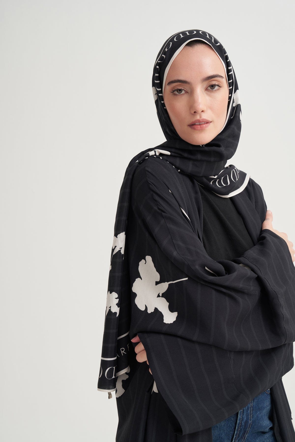 Sira Monogram Viscose Scarf Black