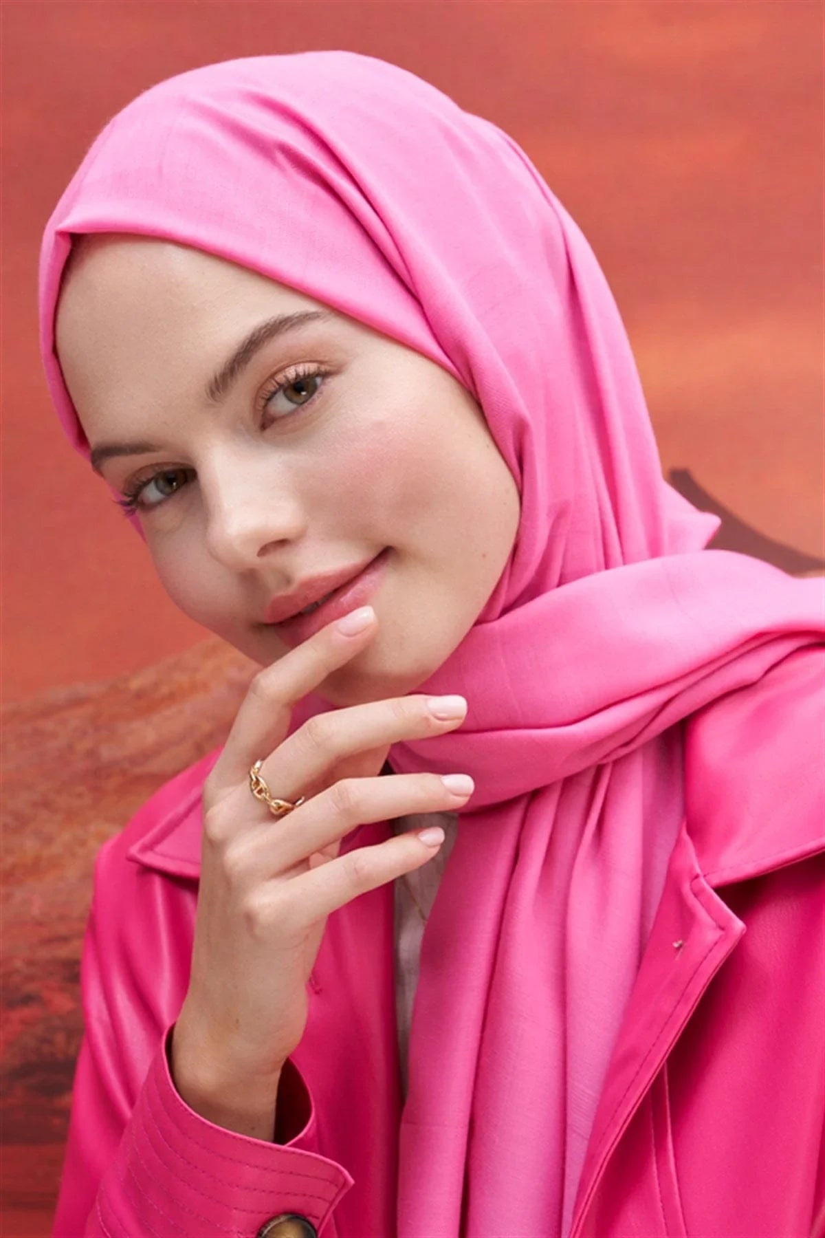 square-patterned-modal-jacquard-scarf-deep-pink-2975.jpg