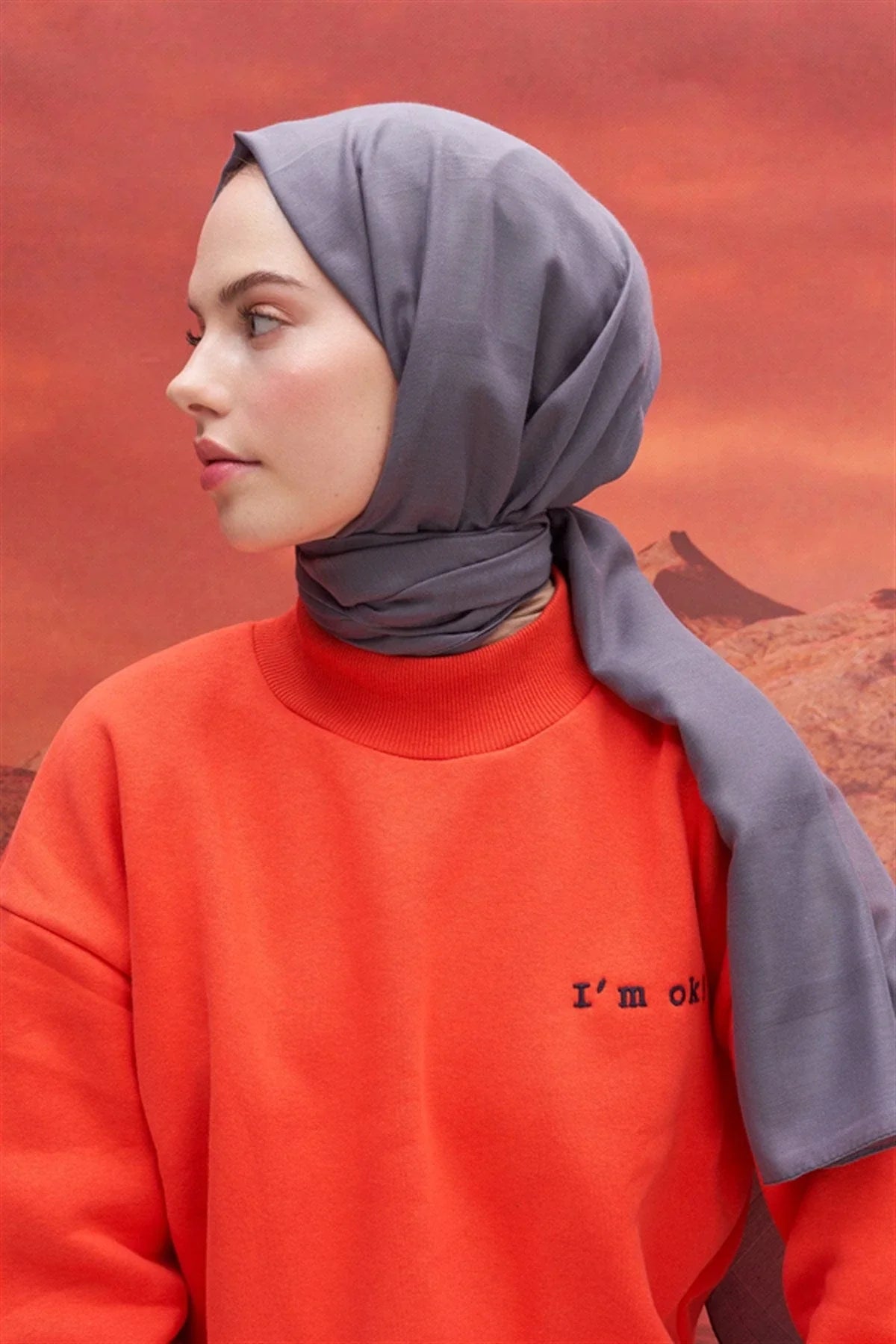 square-patterned-modal-jacquard-scarf-gray-2985_cbc4a9f2-048d-4c48-a303-4141c53684fc.jpg