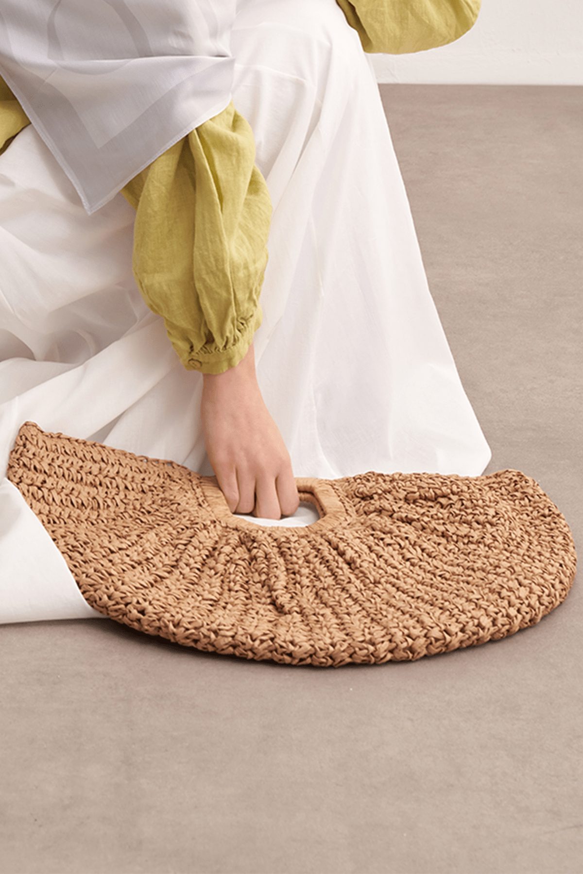 straw-bag-with-woven-details-camel-1681_ea9deeac-9fd1-48be-9715-31b1e41297da.png