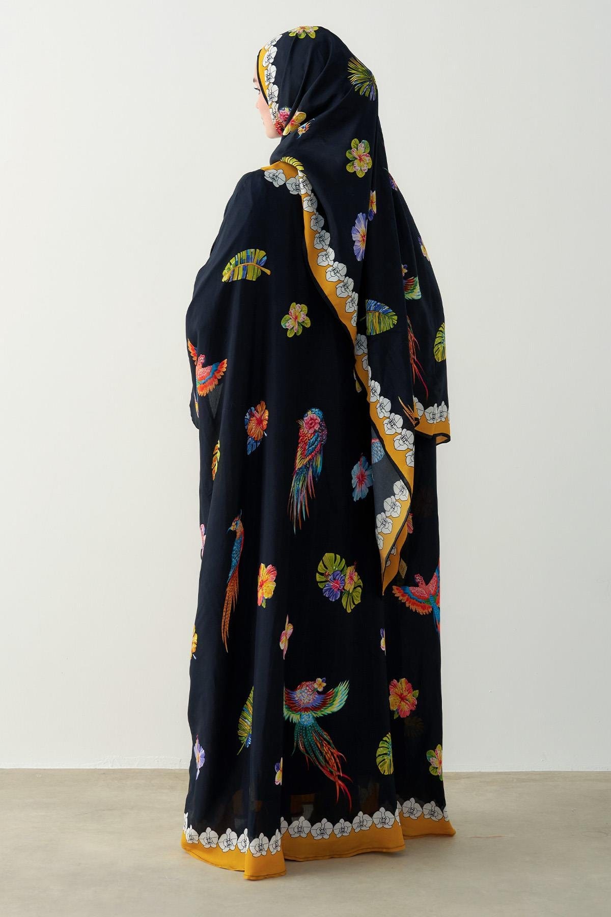 Sunshine Viscose Kaftan Black