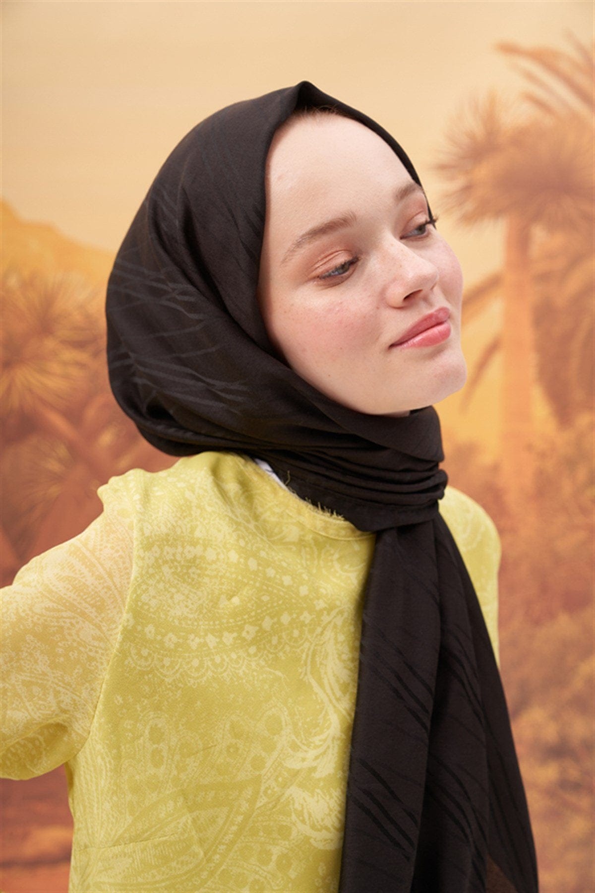 symmetric-jacquard-italian-silk-scarf-black-437.jpg
