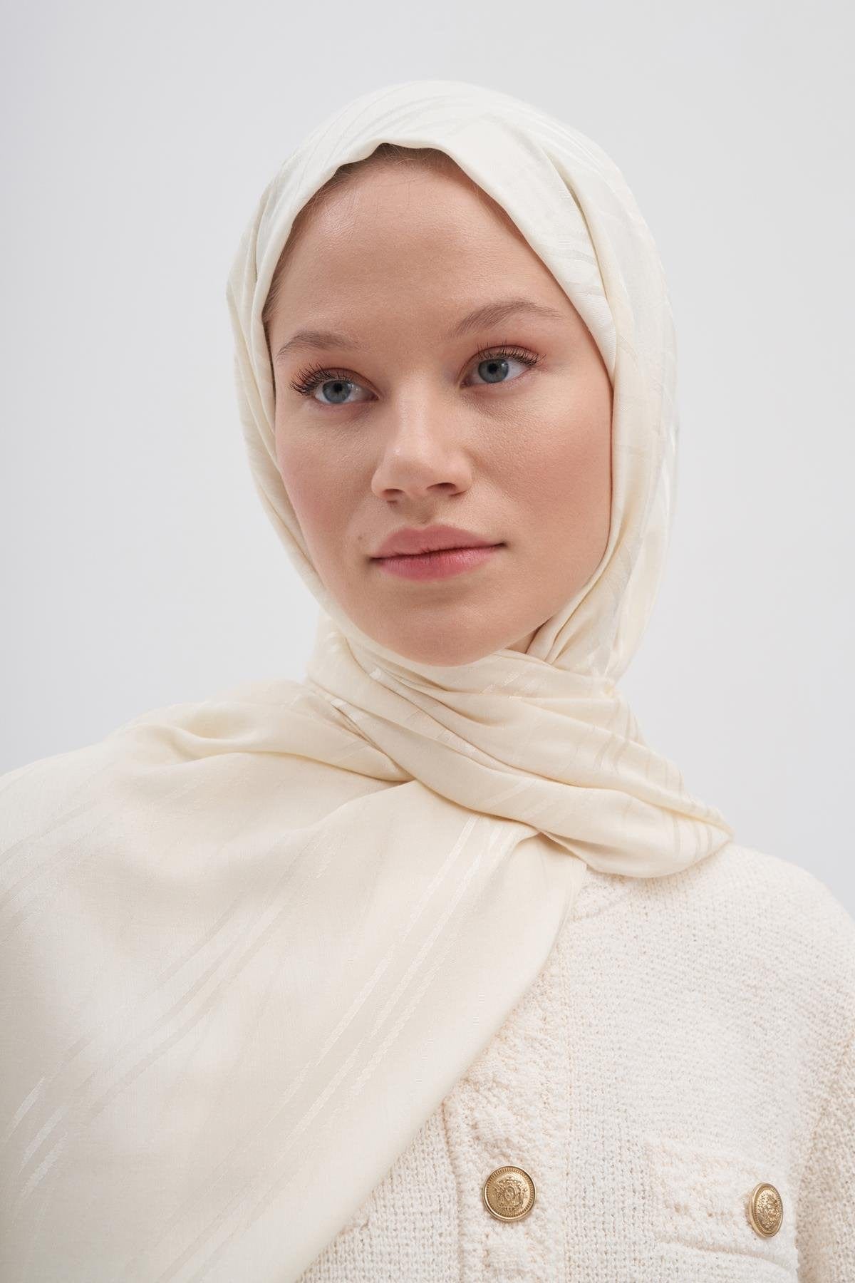 Symmetric Jacquard Italian Silk Scarf Pearl