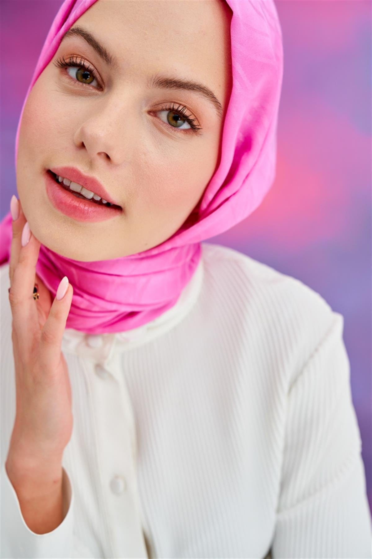 Symmetric Jacquard Italian Silk Scarf Pink