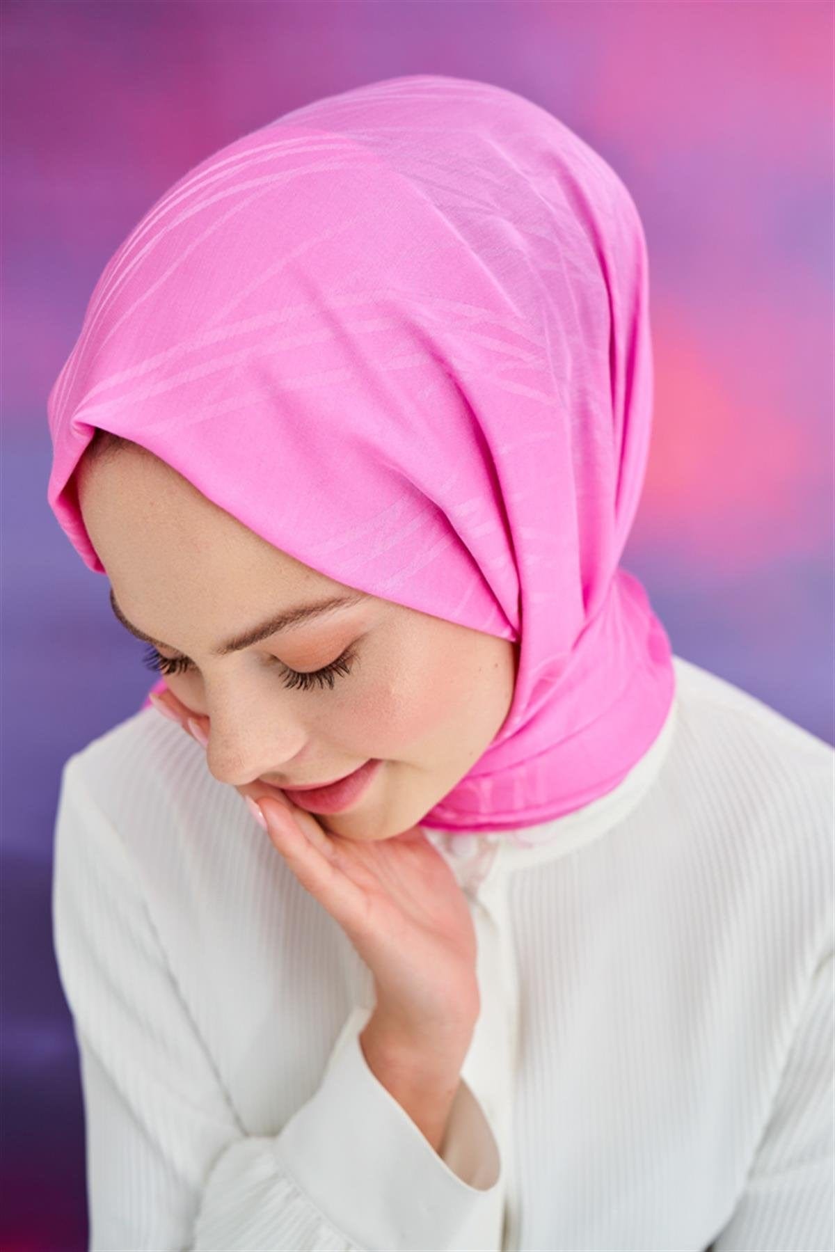 Symmetric Jacquard Italian Silk Scarf Pink