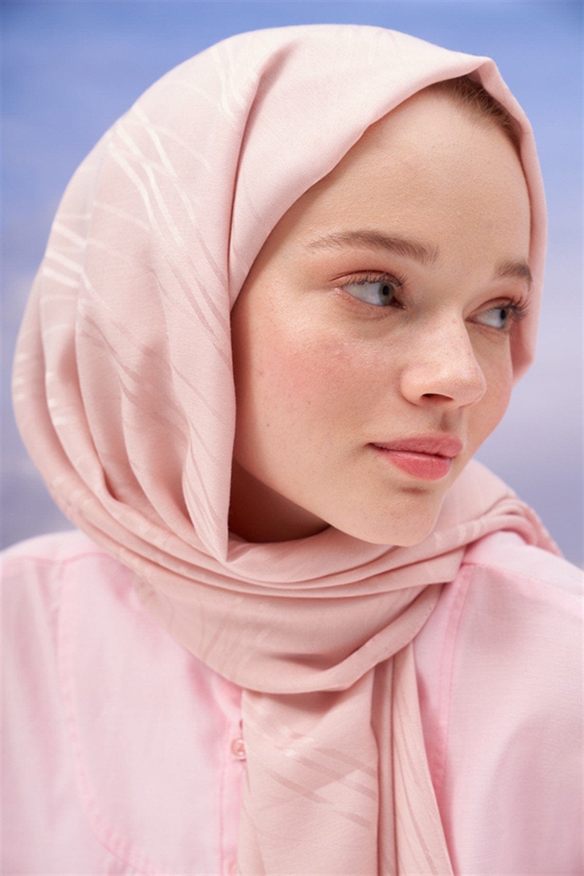 symmetric-jacquard-italian-silk-scarf-powder-pink-452.jpg