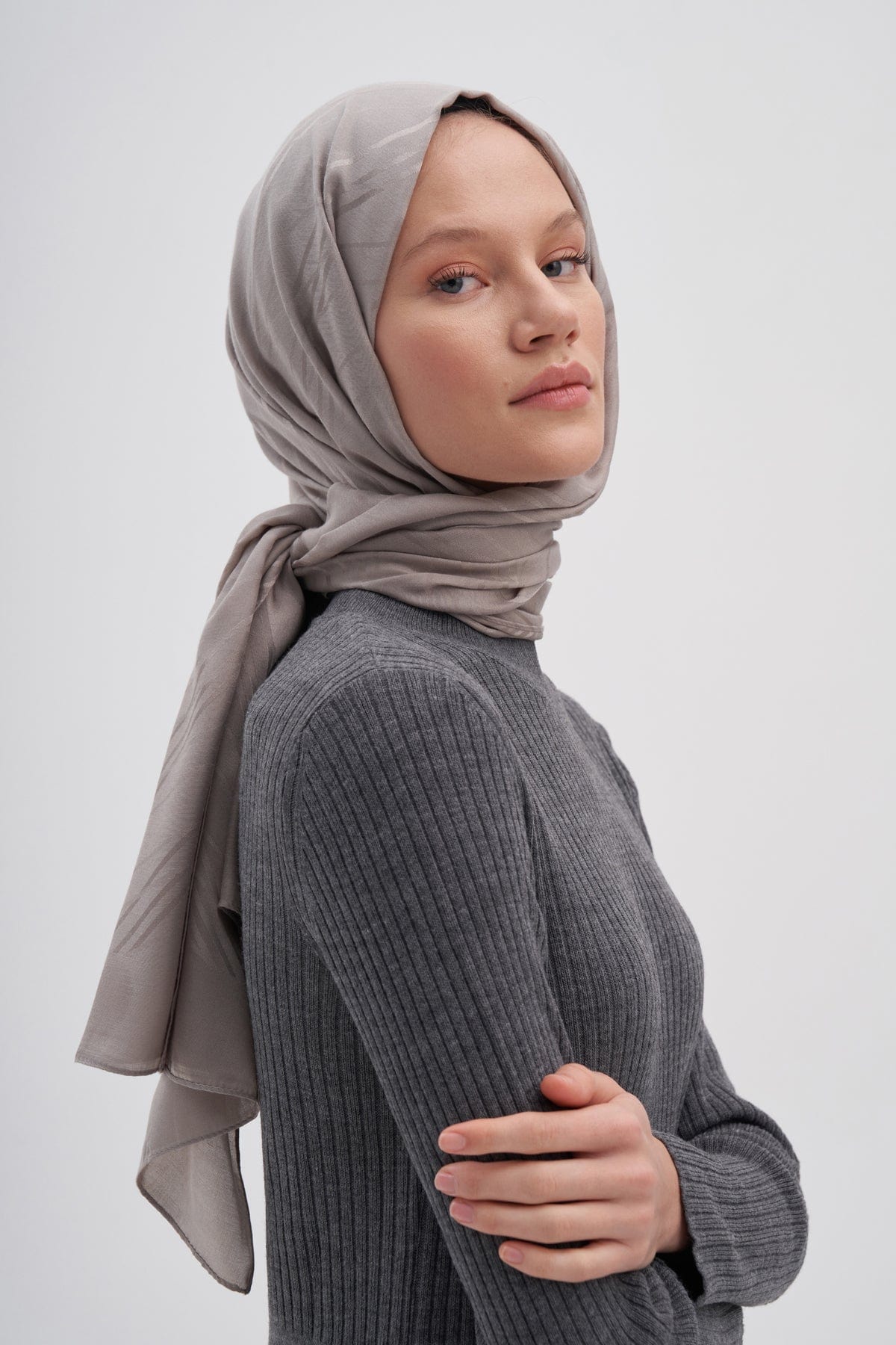Symmetric Jacquard Italian Silk Scarf Smoky