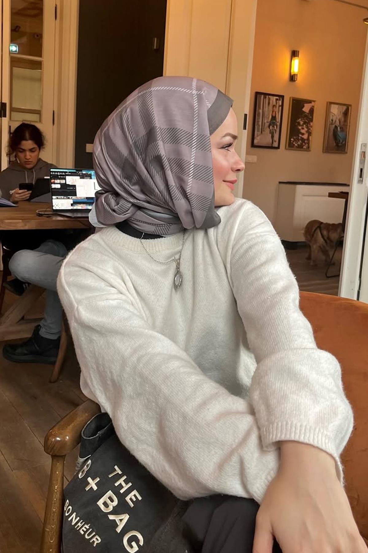 Tugba Agca's Choice: Echo Cuadros Cotton Scarf Dusty Brown