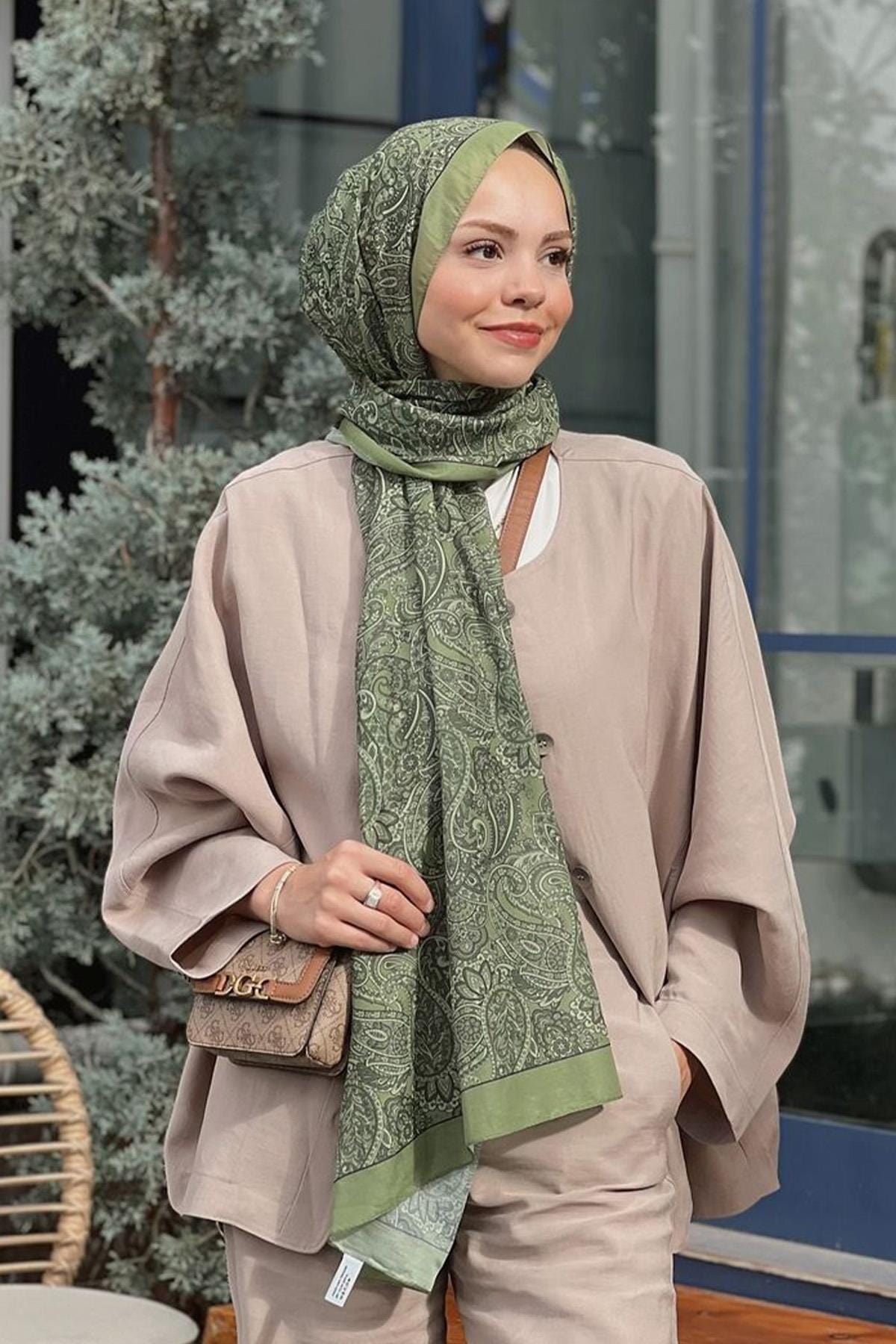tugce-s-choice-mirage-nilla-cotton-scarf-green-2132.jpg