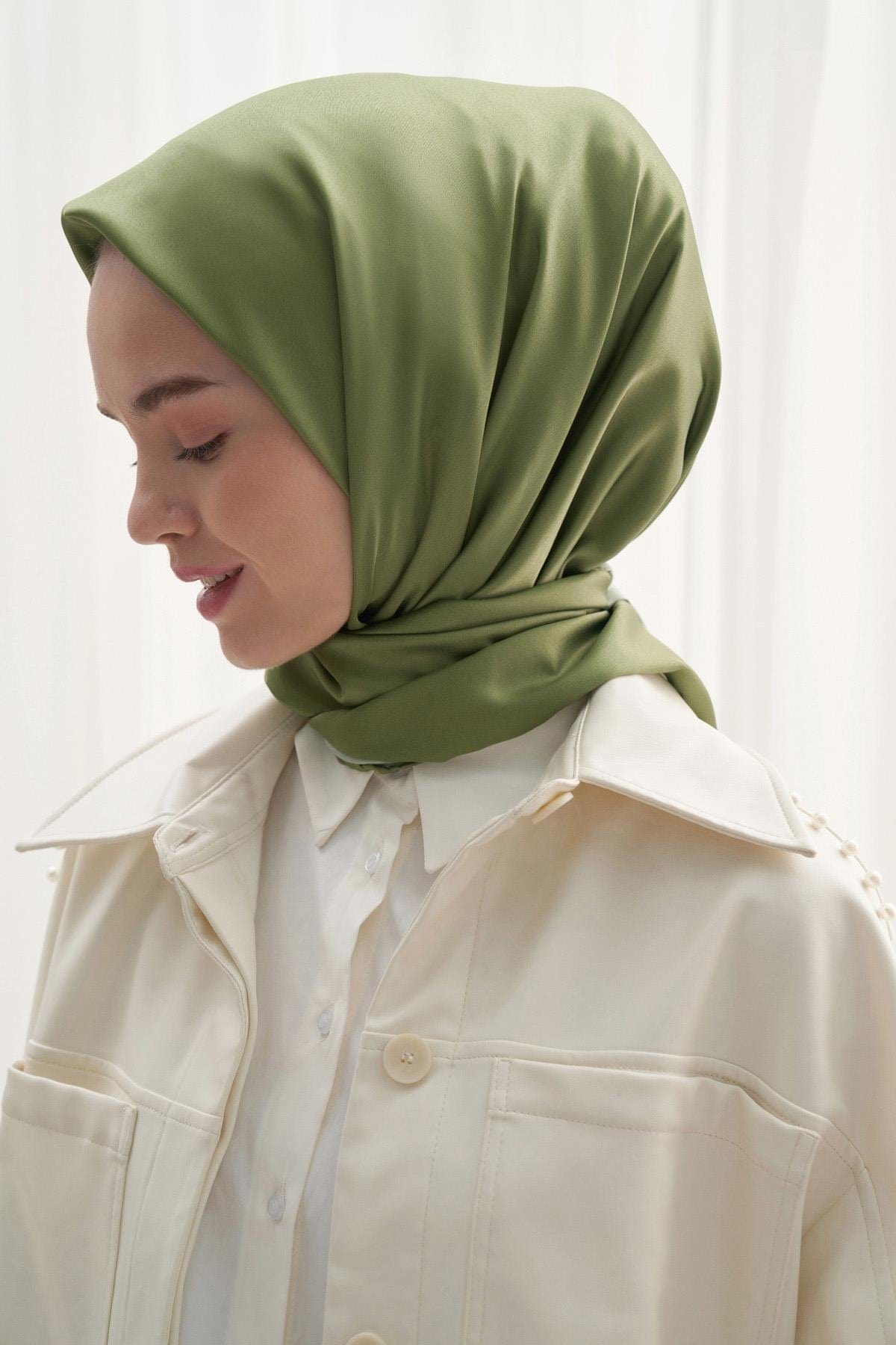 Twill Square Scarf Green