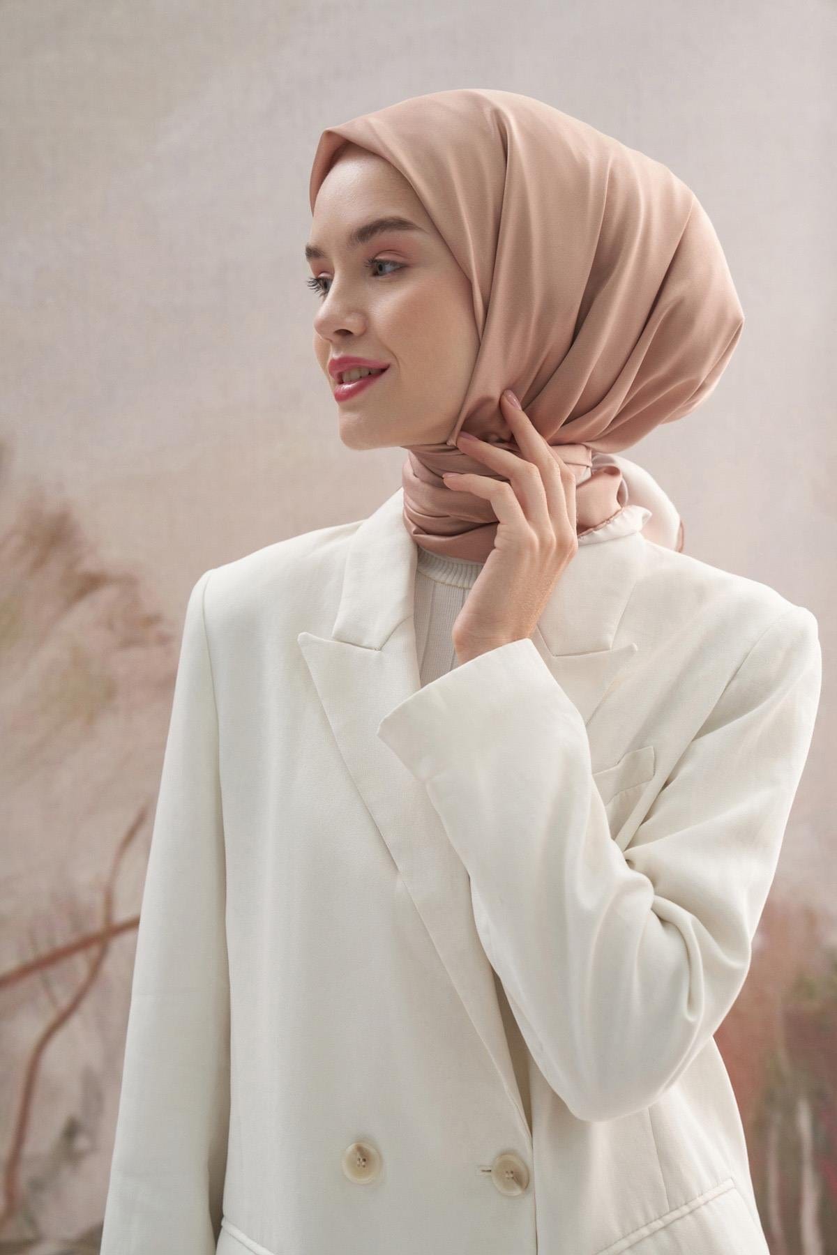Twill Square Scarf Mink
