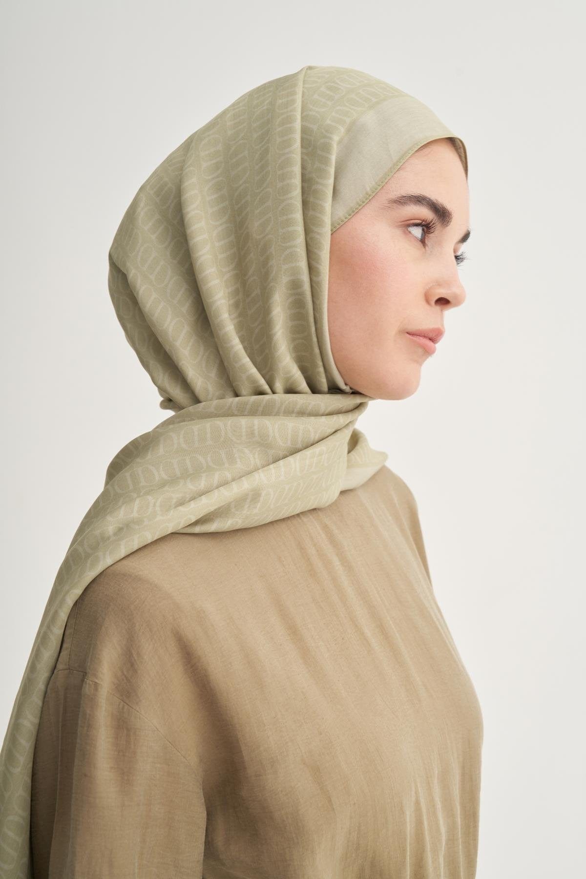 vector-monogram-viscose-scarf-soft-green-1480.jpg