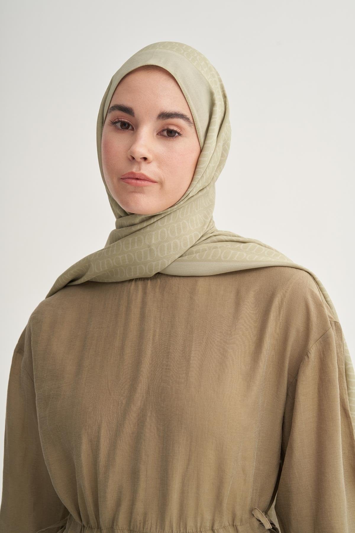 Vector Monogram Viscose Scarf Soft Green