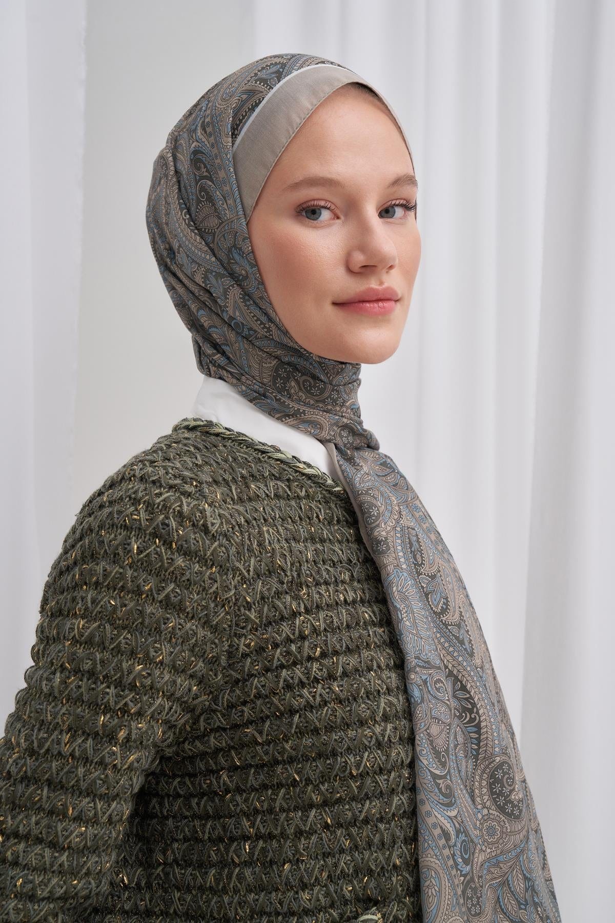 vega-nilla-cotton-scarf-green-1173.jpg
