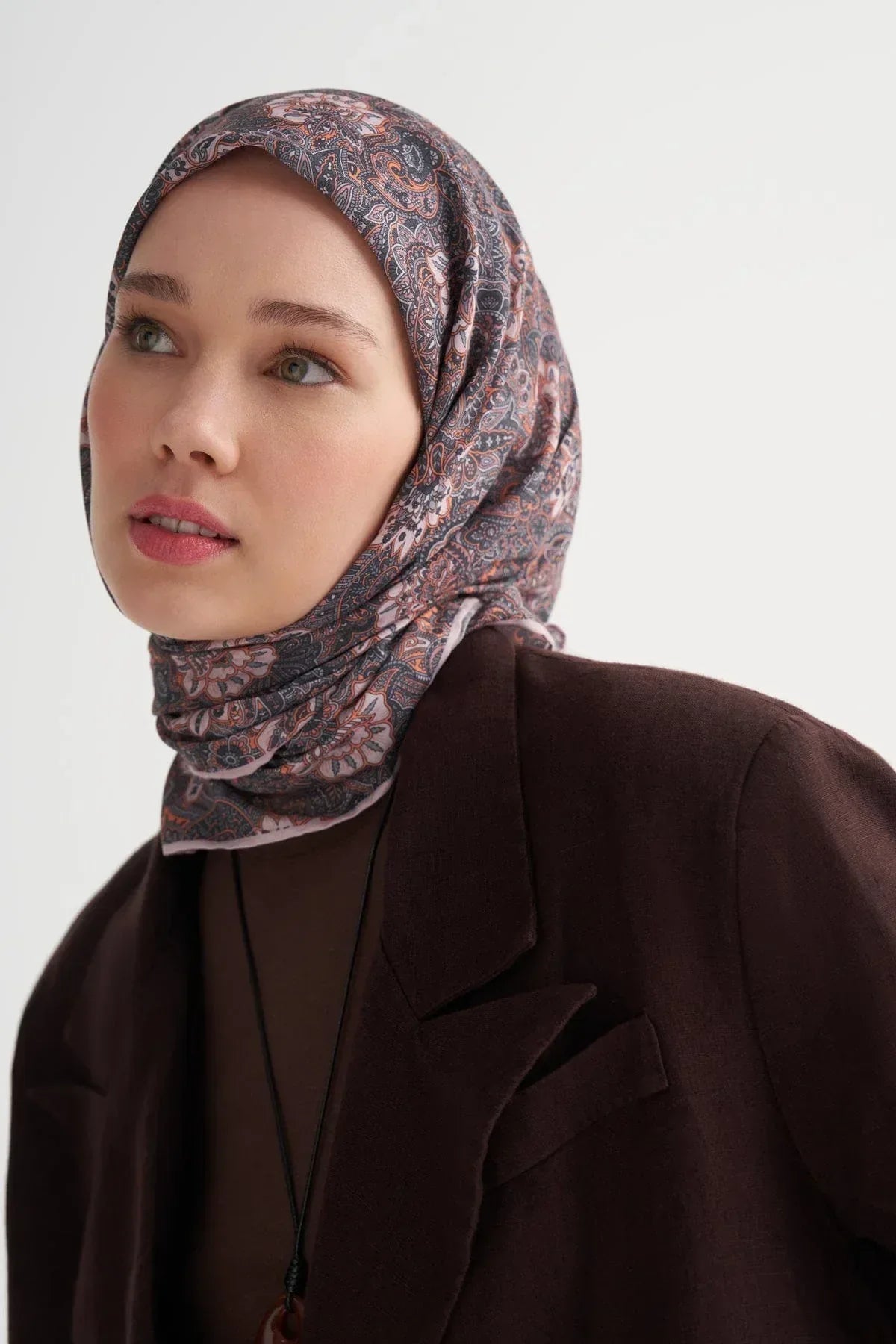 velora-soft-scarf-anthracite-4950 - Carell Hijab