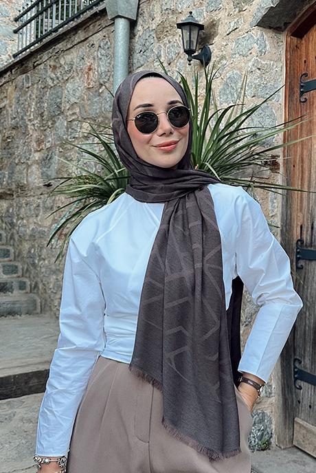 Vence-Double Sided Geometric Pattern Scarf Dark Brown