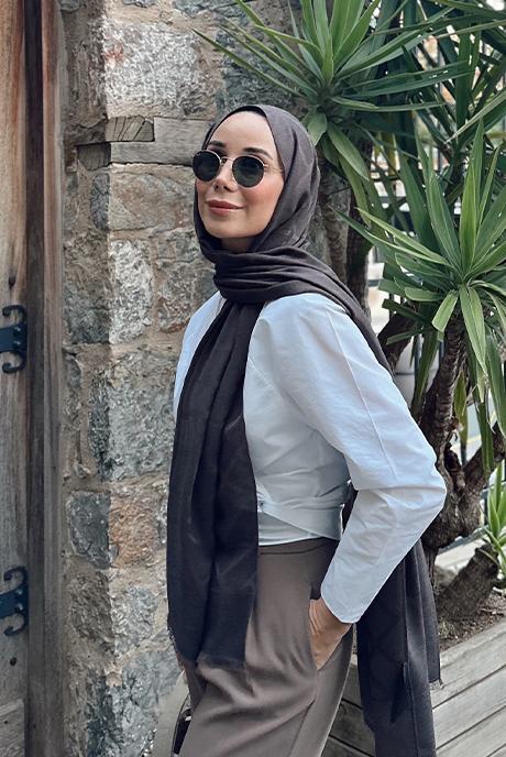 Vence-Double Sided Geometric Pattern Scarf Dark Brown