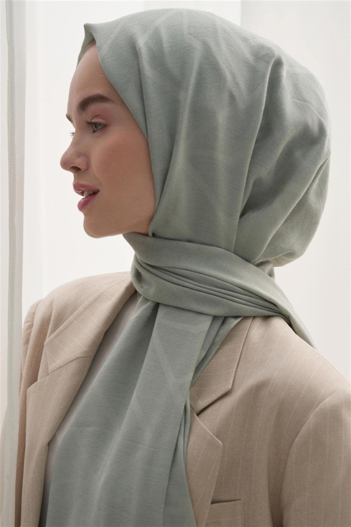 Vence-Double Sided Geometric Pattern Scarf Mint