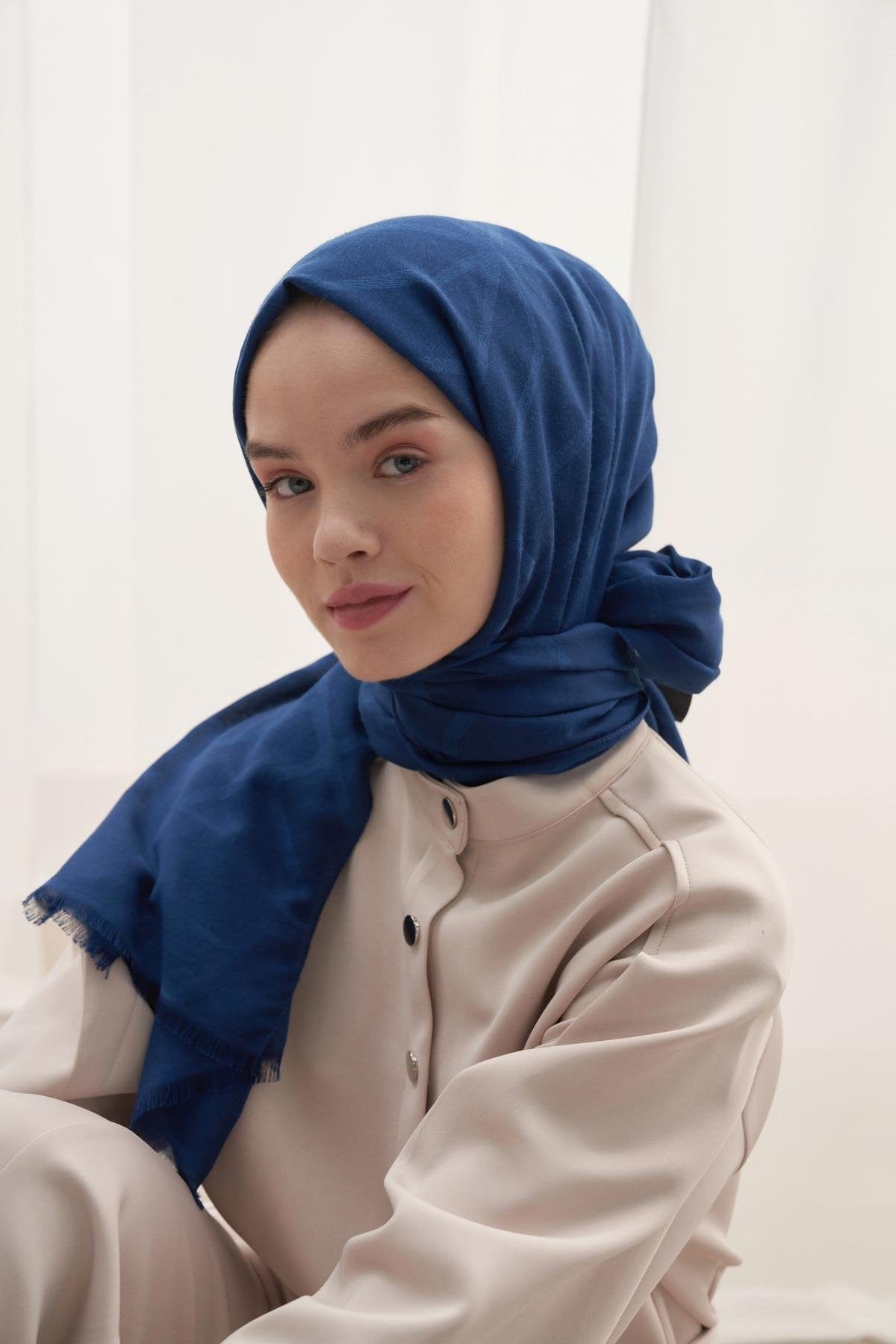 Vence-Double Sided Geometric Pattern Scarf Petrol Blue