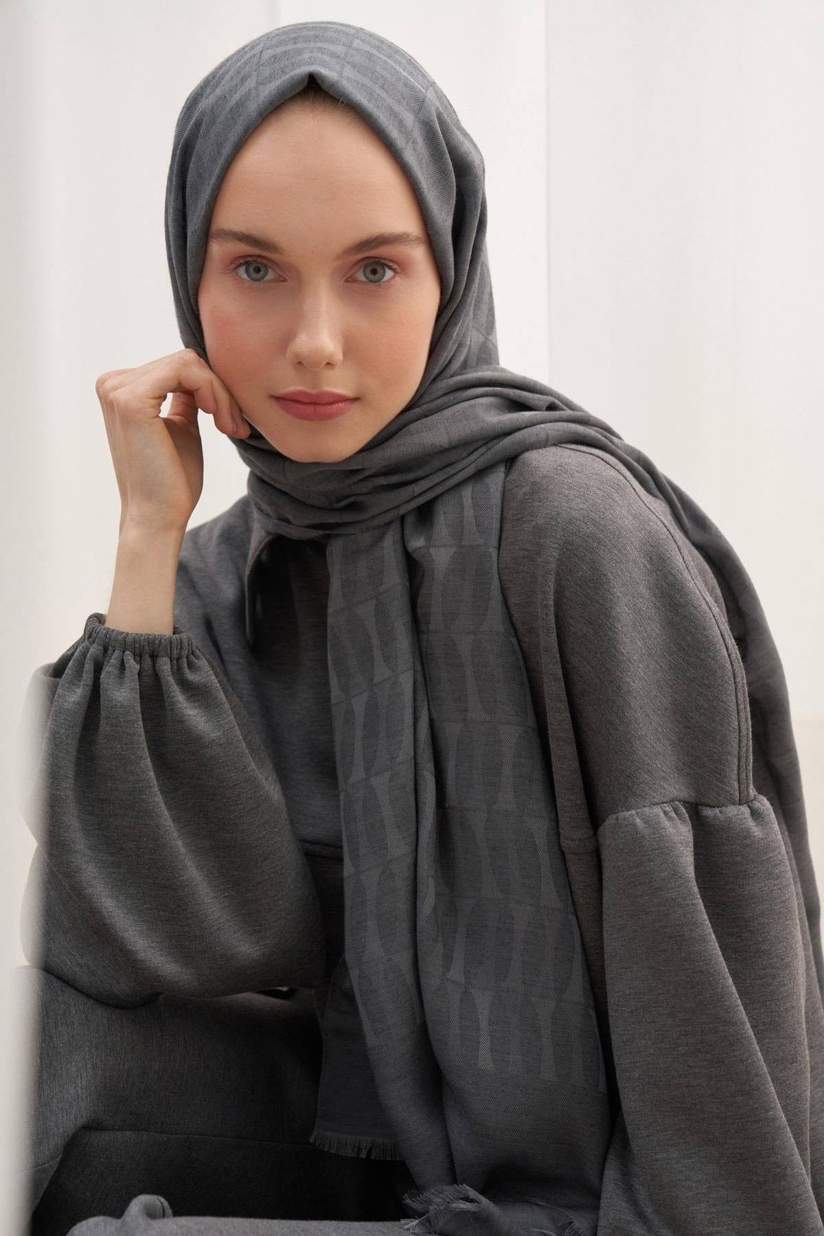 Vence-Double Sided Mio Pattern Scarf Anthracite