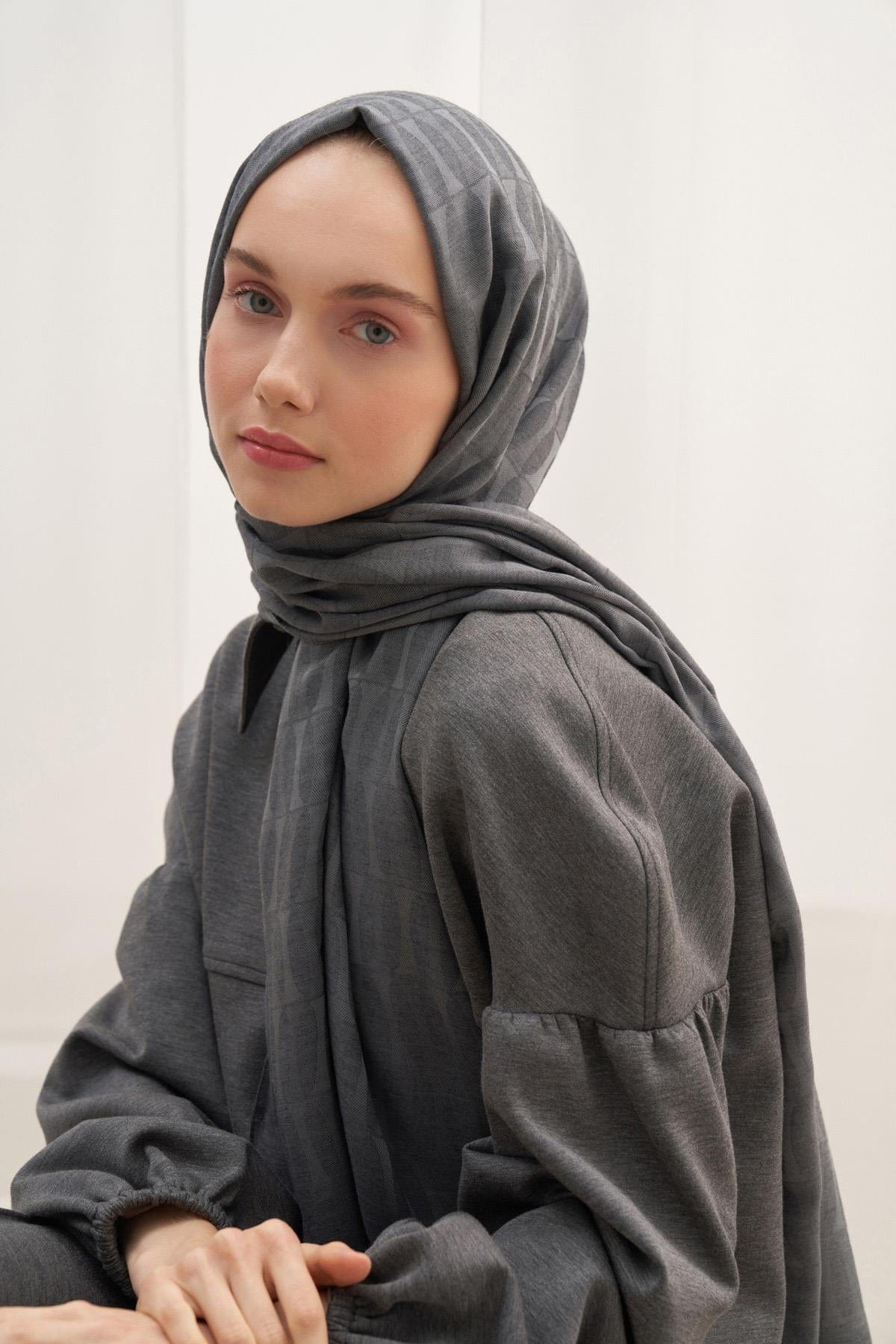 Vence-Double Sided Mio Pattern Scarf Anthracite