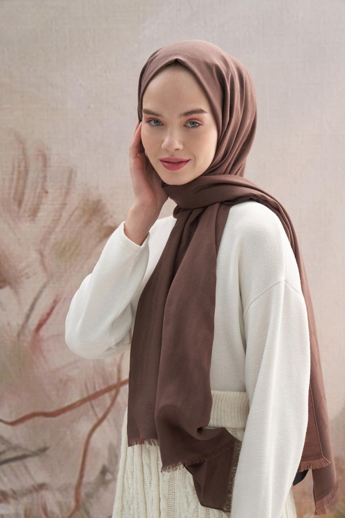 Vence-Double Sided Mio Pattern Scarf Chocolate Coffee