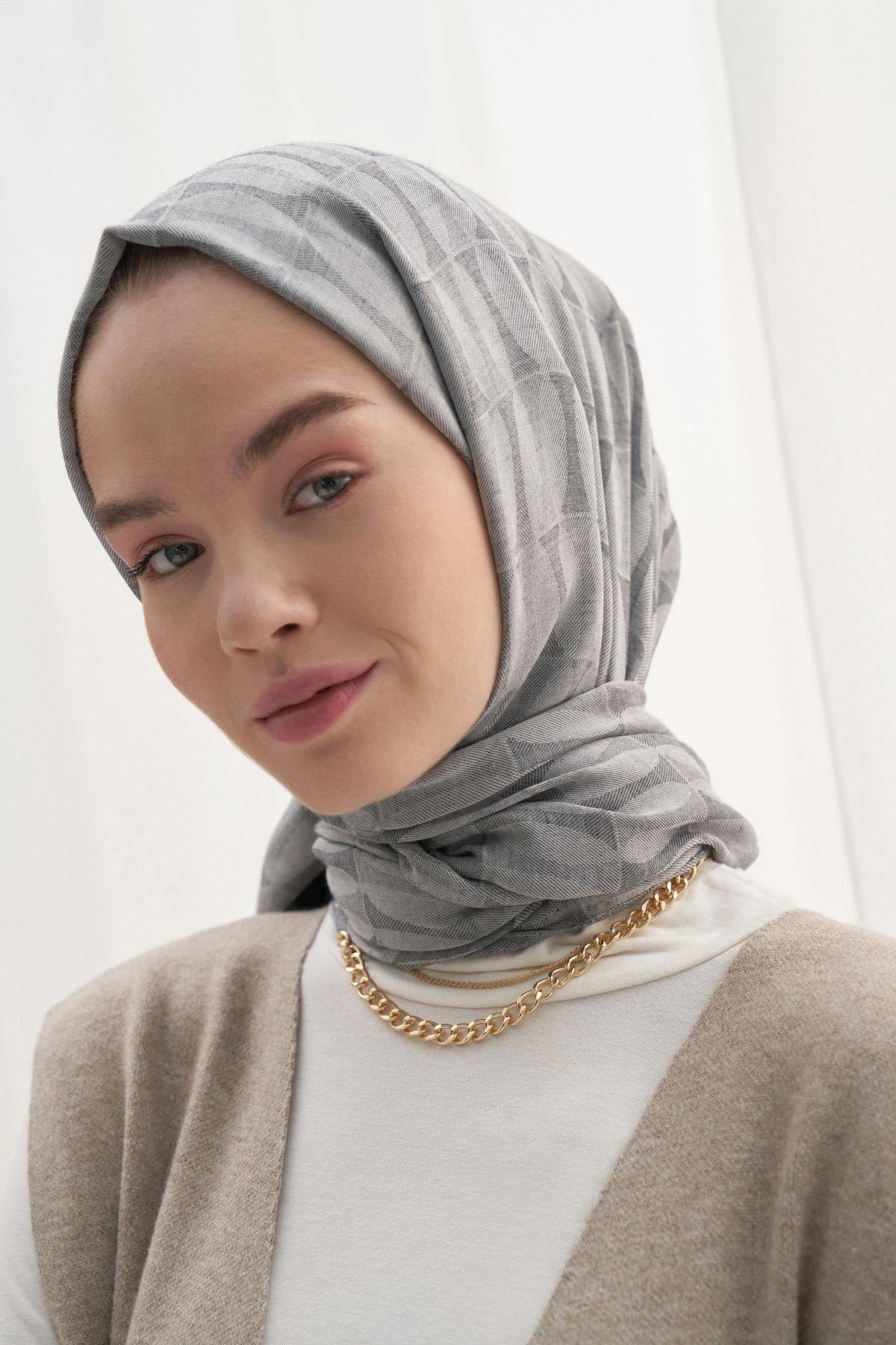 Vence-Double Sided Mio Pattern Scarf Gray