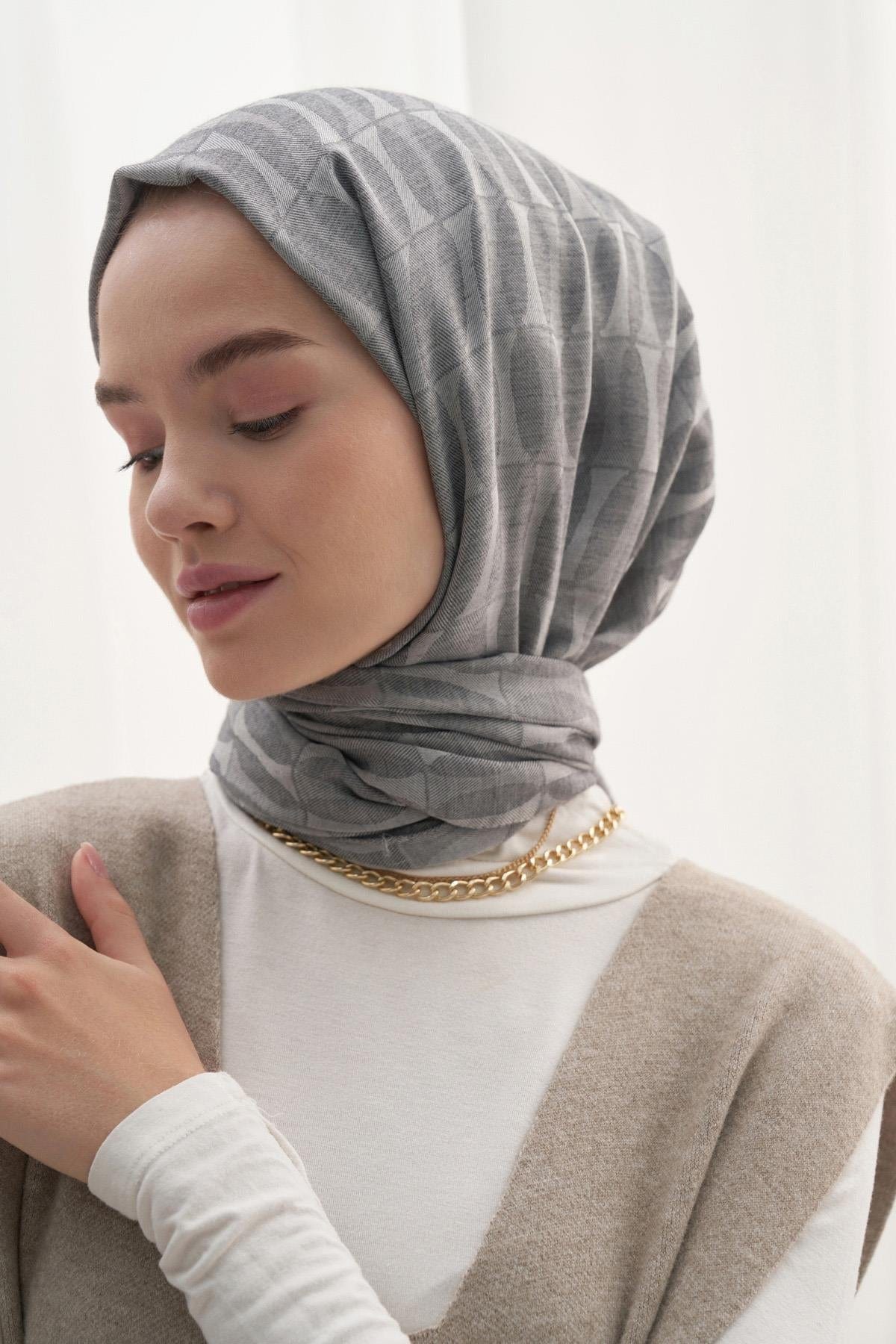 Vence-Double Sided Mio Pattern Scarf Gray