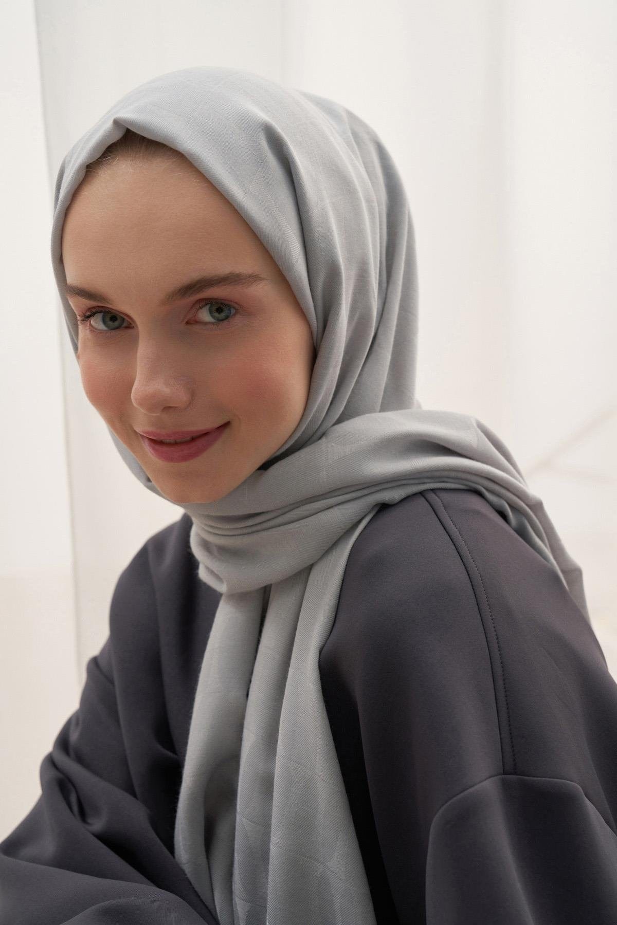 Vence-Double Sided Mio Pattern Scarf Silver Gray