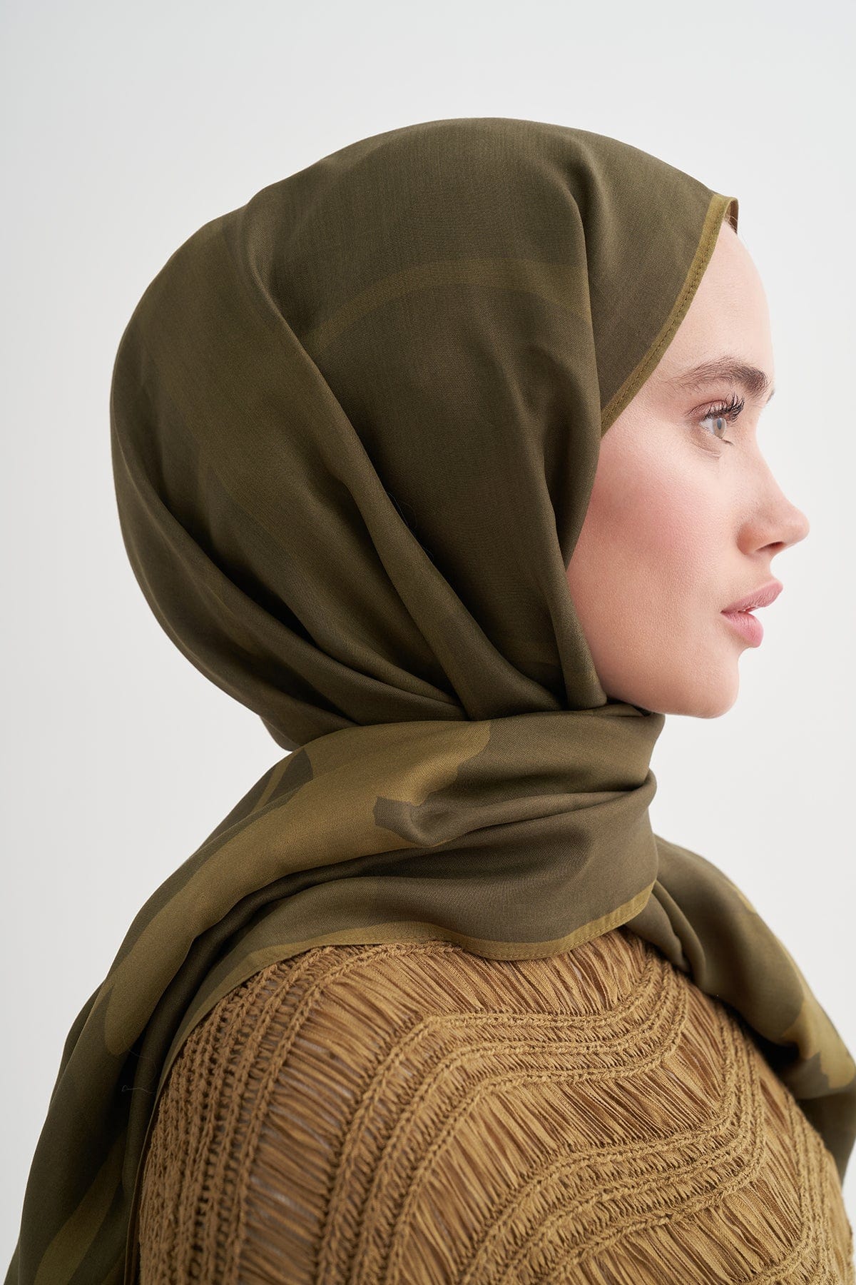 Vera Monogram Viscose Scarf Olive Green