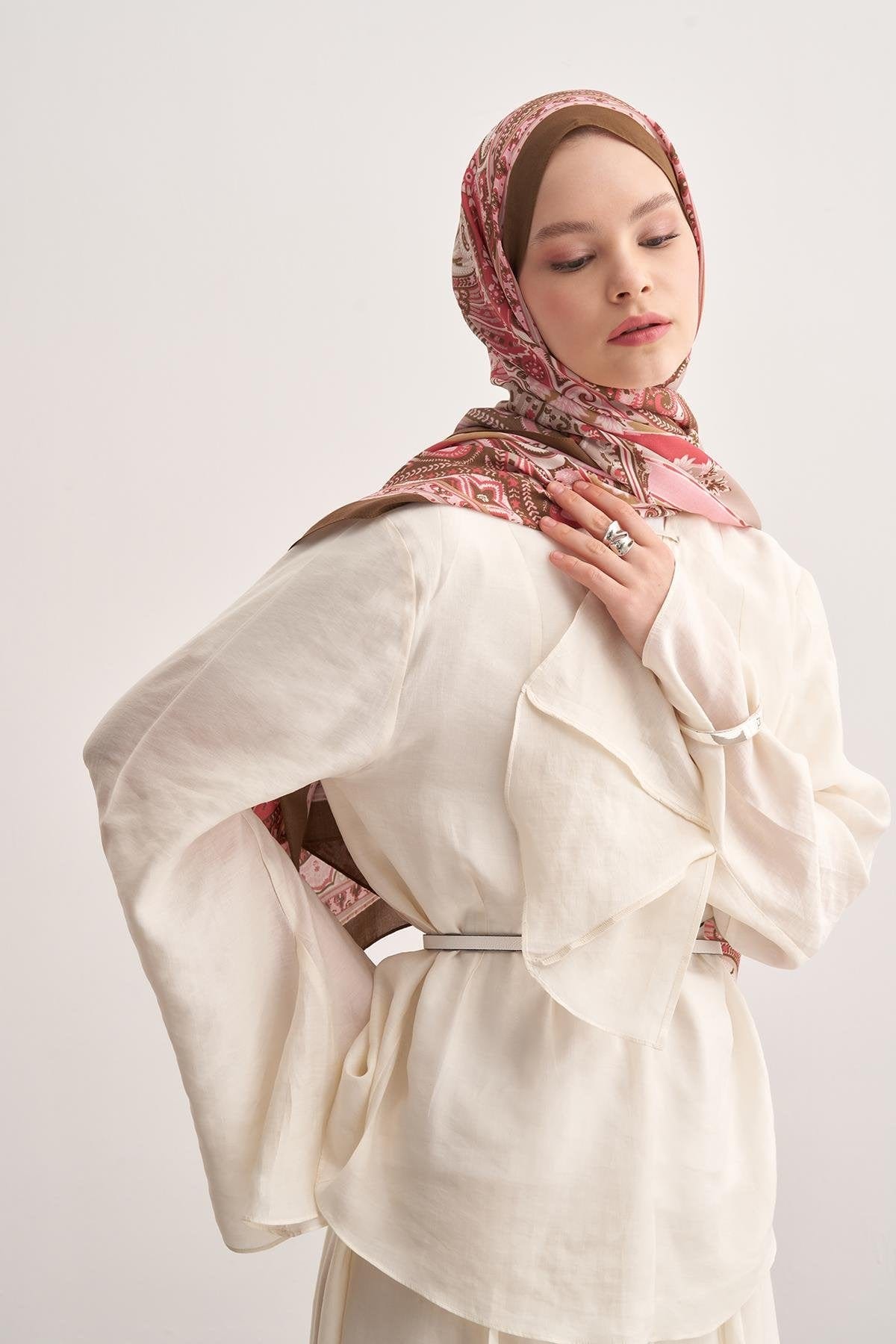 Vine Vela Viscose Scarf Hazel
