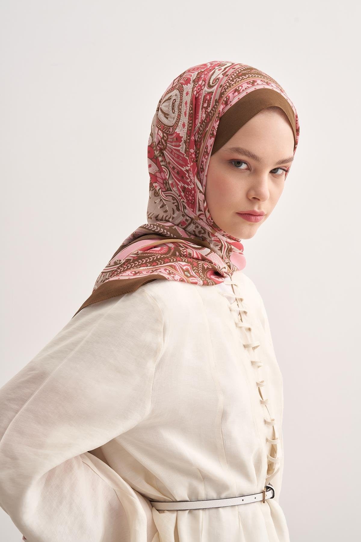 Vine Vela Viscose Scarf Hazel