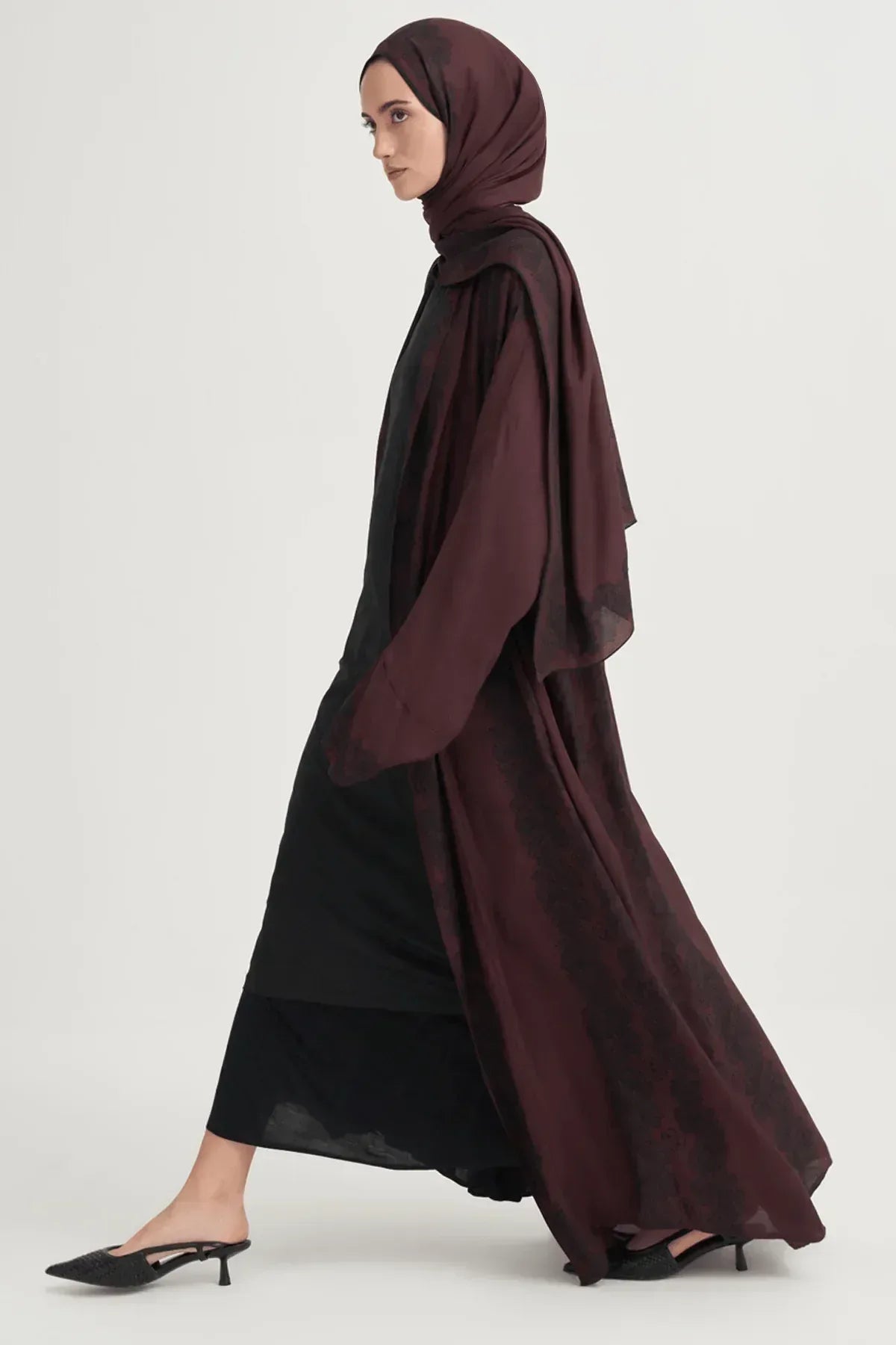 viora-incira-viscose-abaya-damson-4447 - Carell Hijab