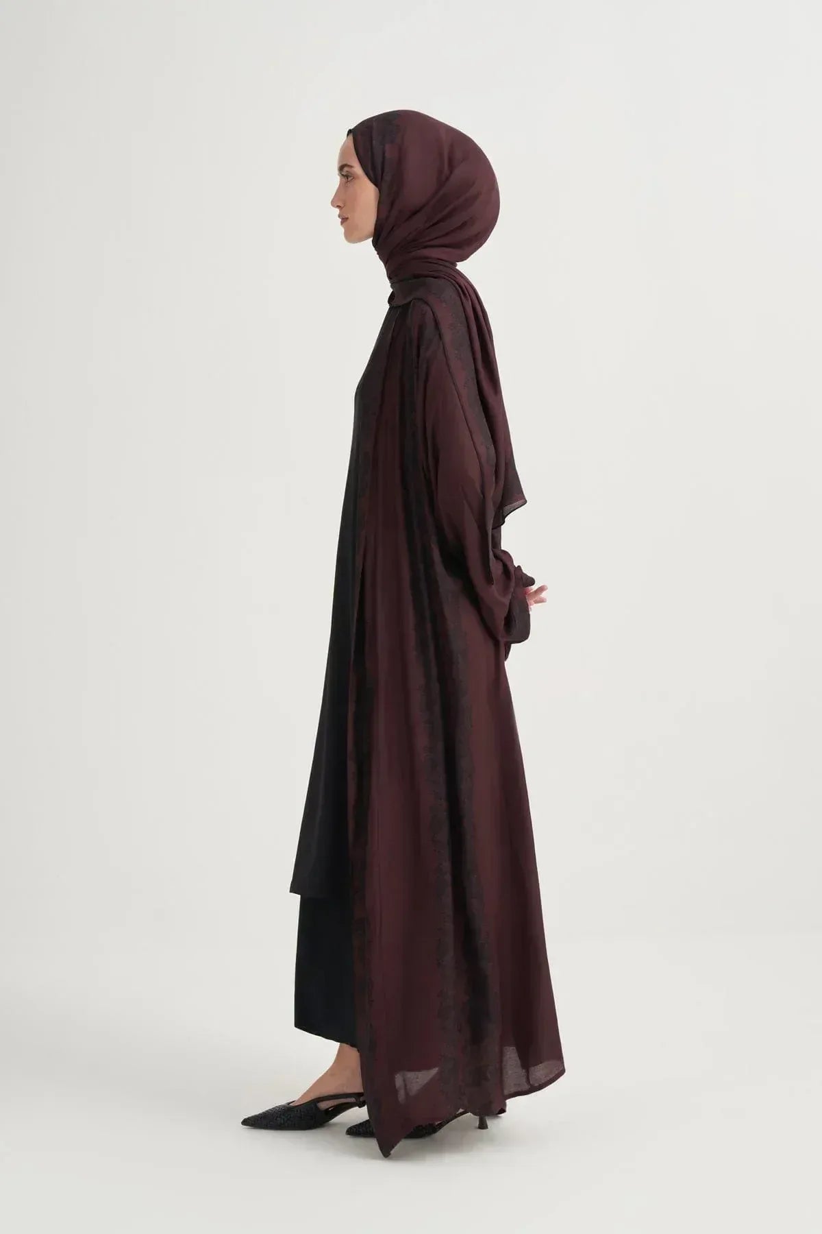 viora-incira-viscose-abaya-damson-4448 - Carell Hijab